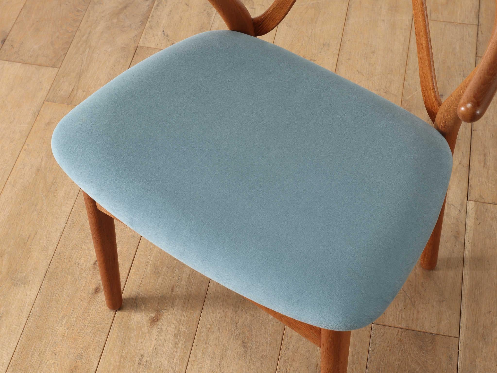 Henning Kjærnulf Chair Model.255 For Sale 1