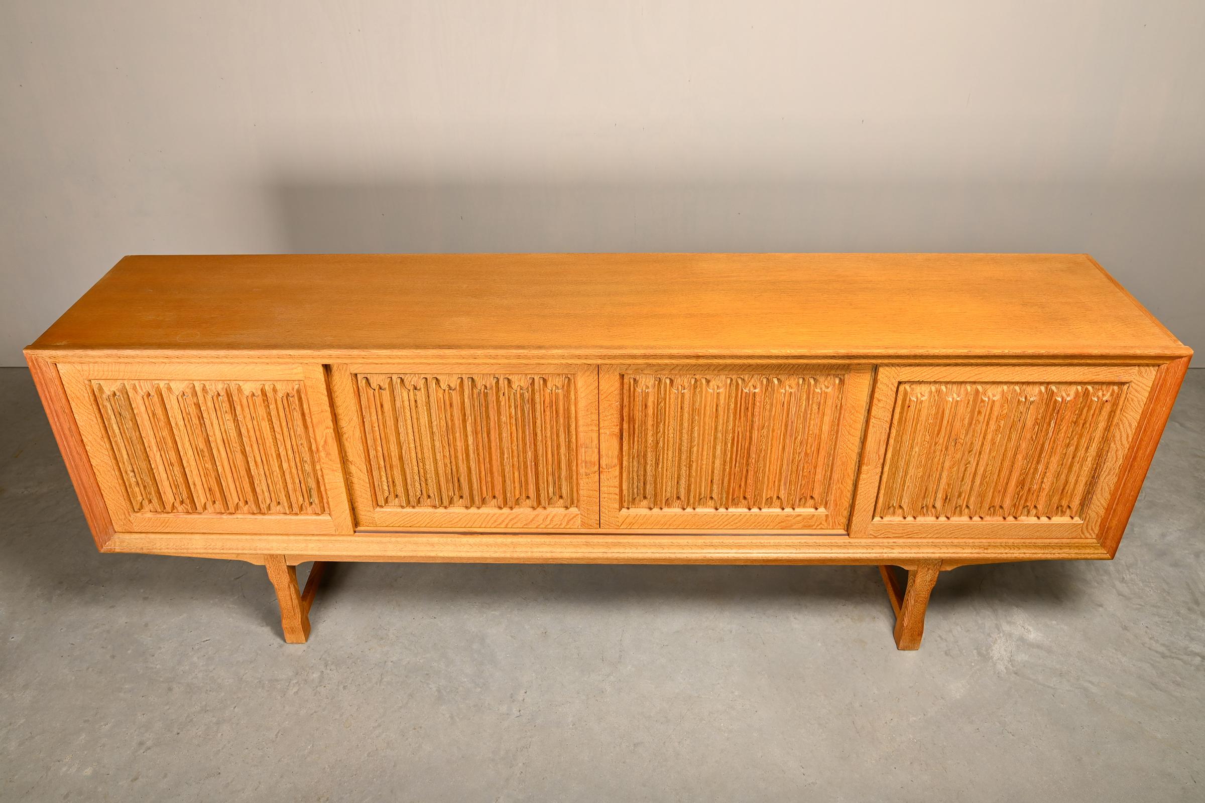 Henning Kjærnulf Danish Brutalist Sideboard in Oak for Nyrup Møbelfabrik, 1960s For Sale 3