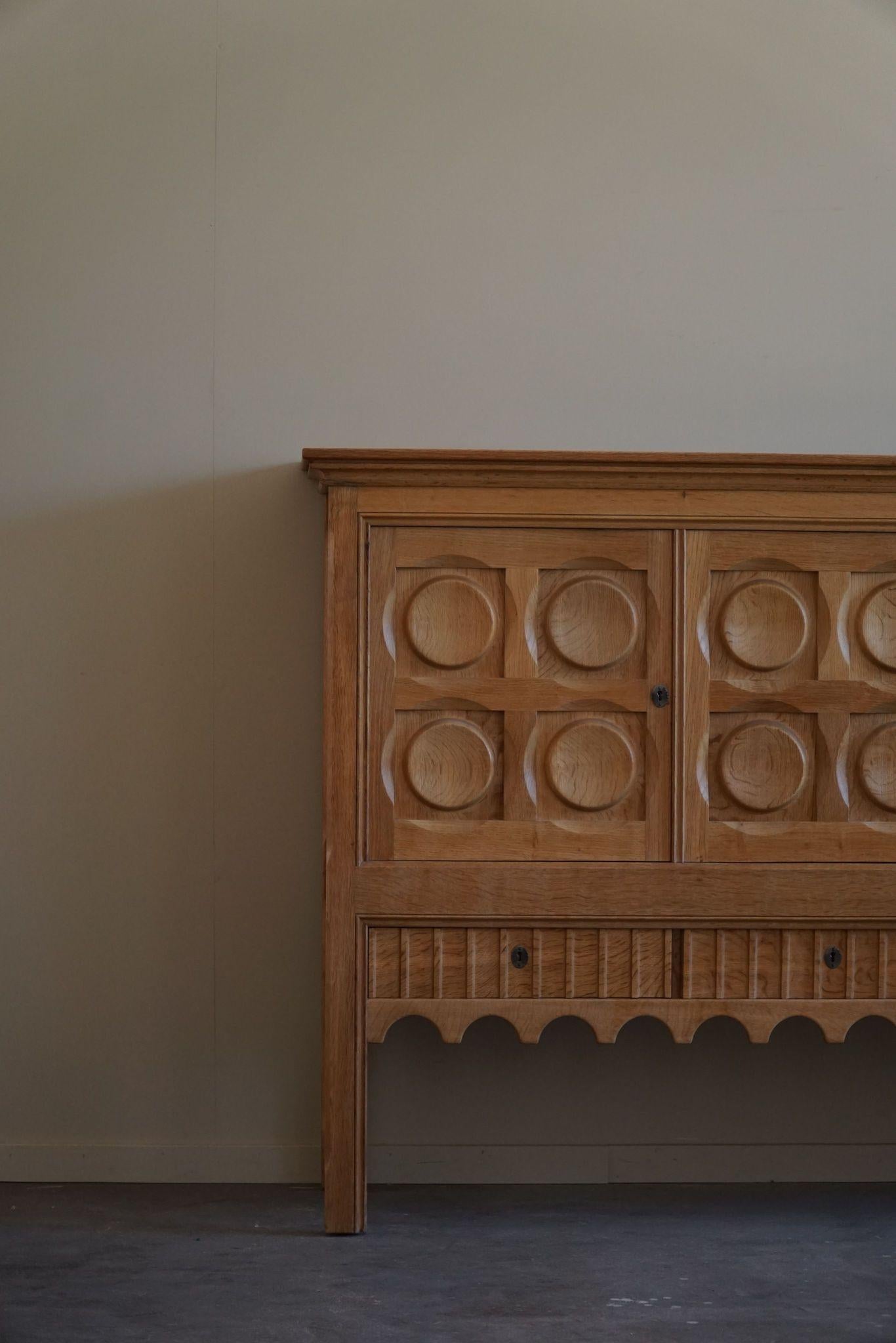 Henning Kjærnulf, Danish Mid Century Modern, Sideboard in Oak, Nyrup Møbelfabrik 11