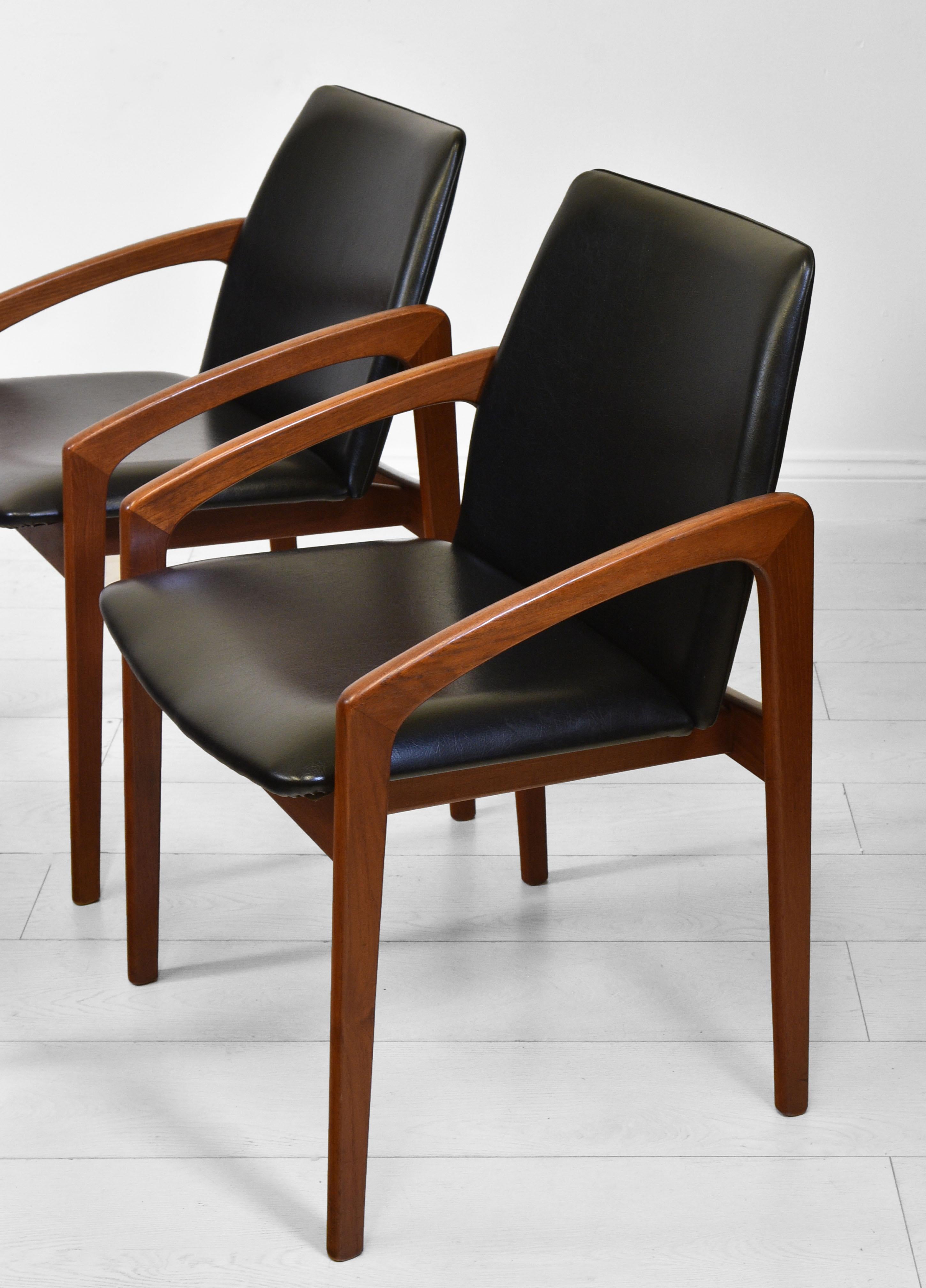 Scandinavian Modern Henning Kjaernulf Danish Mid Century Set of Four Teak Dining Chairs Model 23