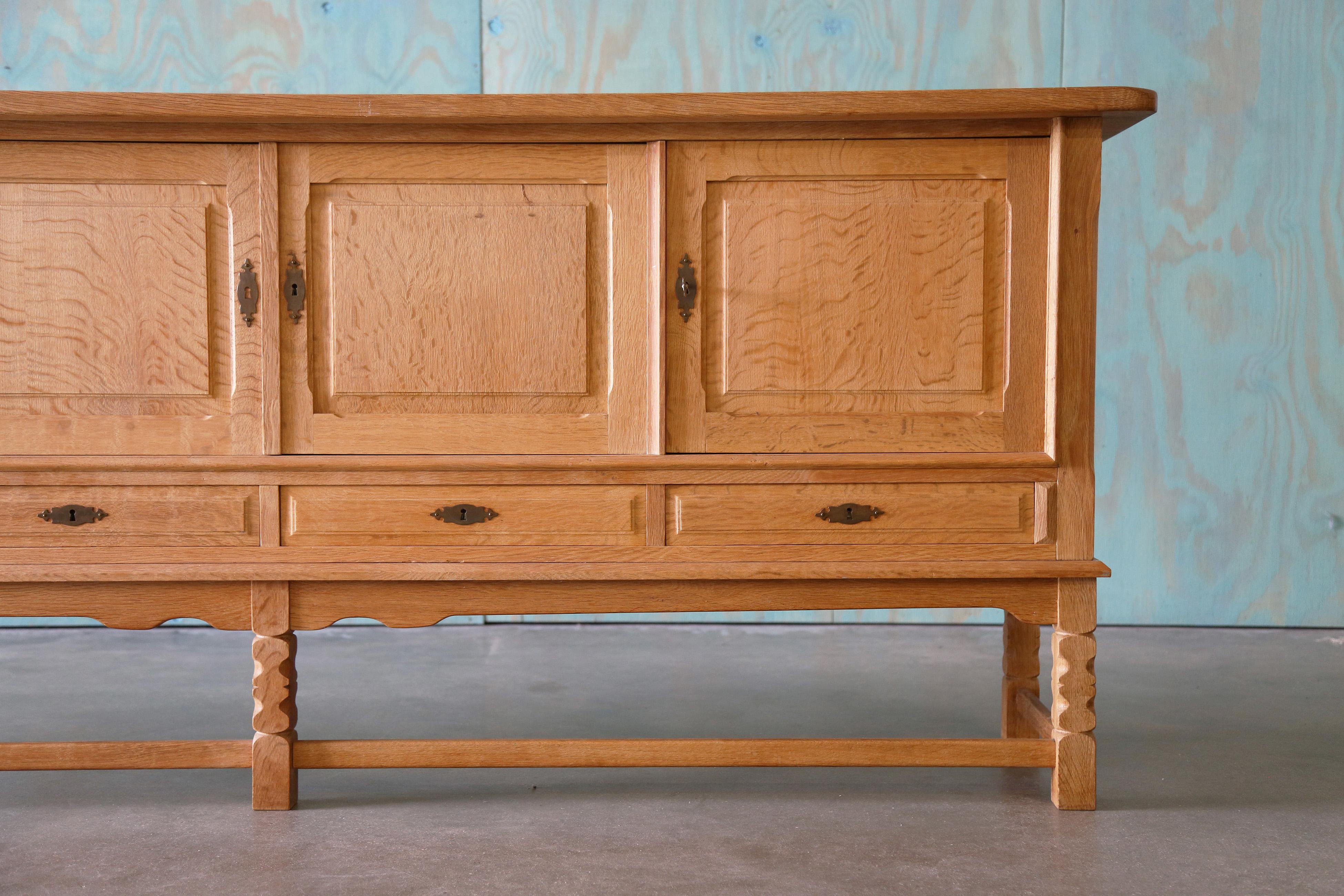 Mid-20th Century Henning Kjaernulf Danish Quarter Sawn Oak Sideboard Cabinet Danish Modern For Sale