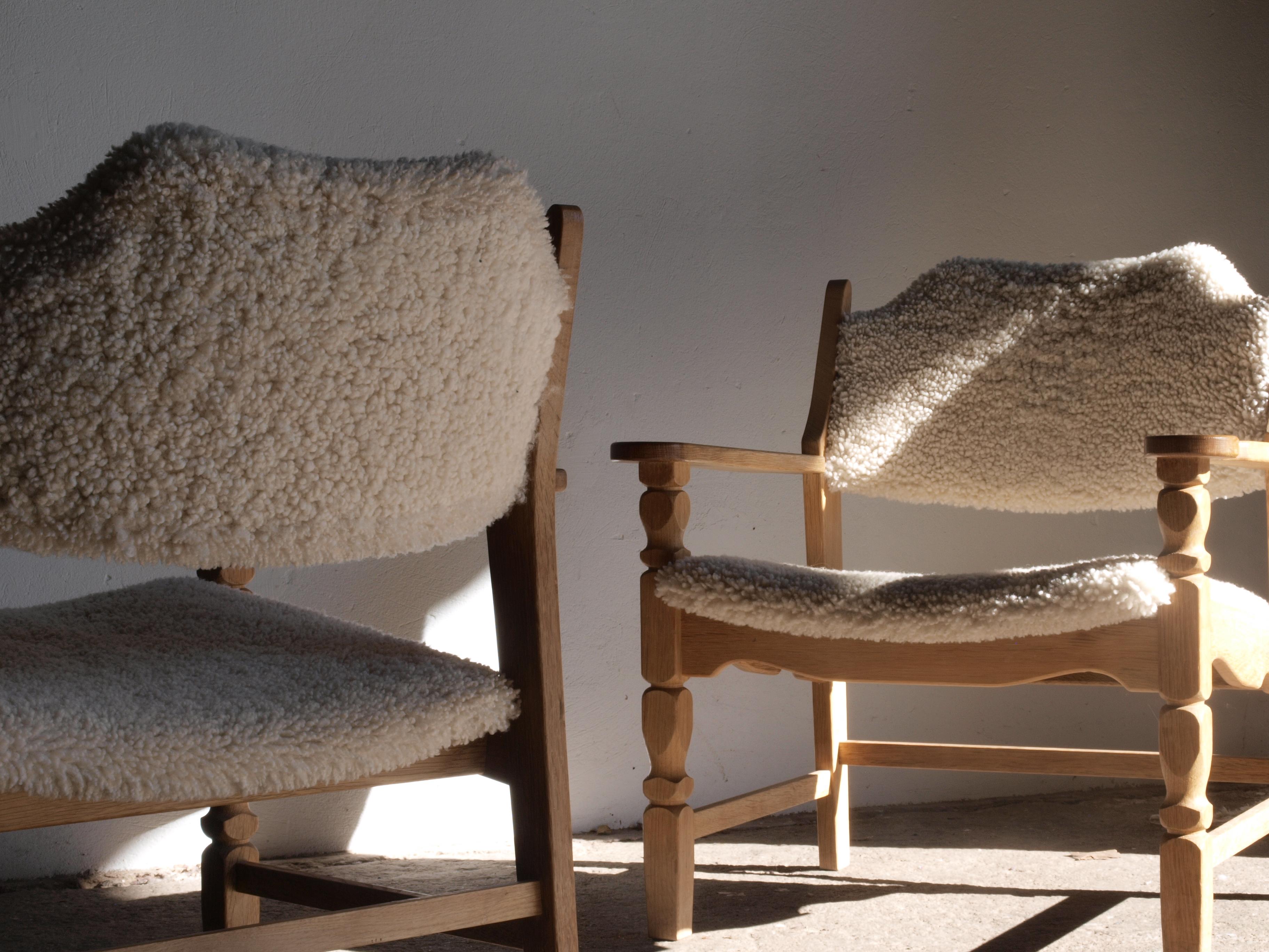 Henning Kjærnulf Danish Sheepskin Lounge Chairs, 1960s, set of 2 In Good Condition In Store Heddinge, DK