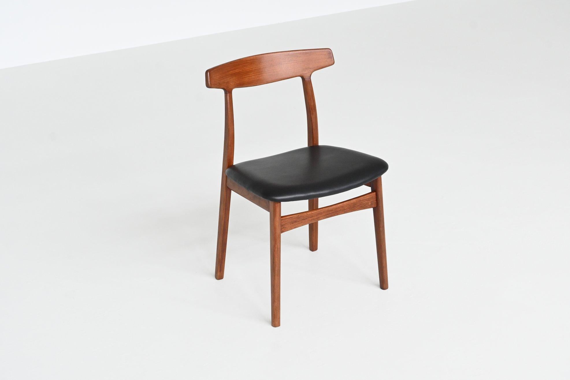 Sedie da pranzo Henning Kjaernulf in teak Bruno Hansen Danimarca 1962 6