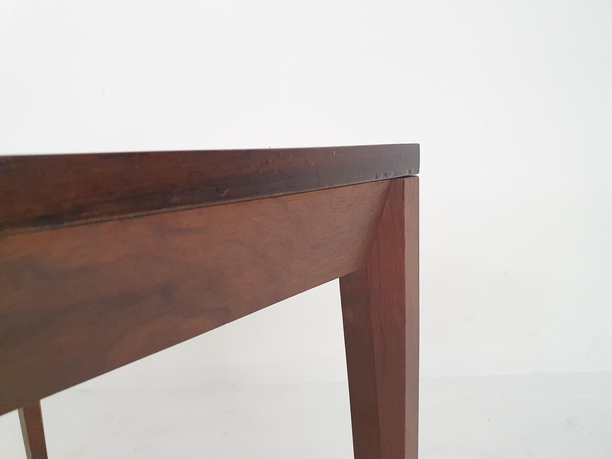 Henning Kjaernulf für Vejle Furniture, rechteckiger Holz-Couchtisch, 1960er Jahre im Angebot 1