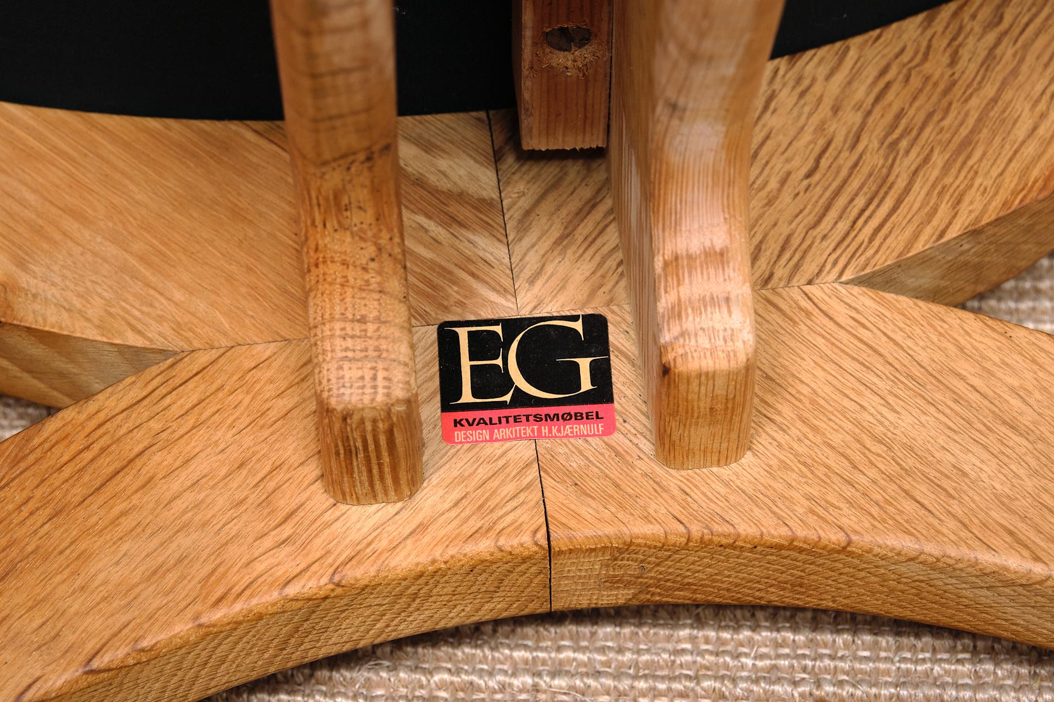 Henning Kjærnulf 'Kurul' Armchair in Oak and Rubelli Bouclé, Denmark, 1960s For Sale 8