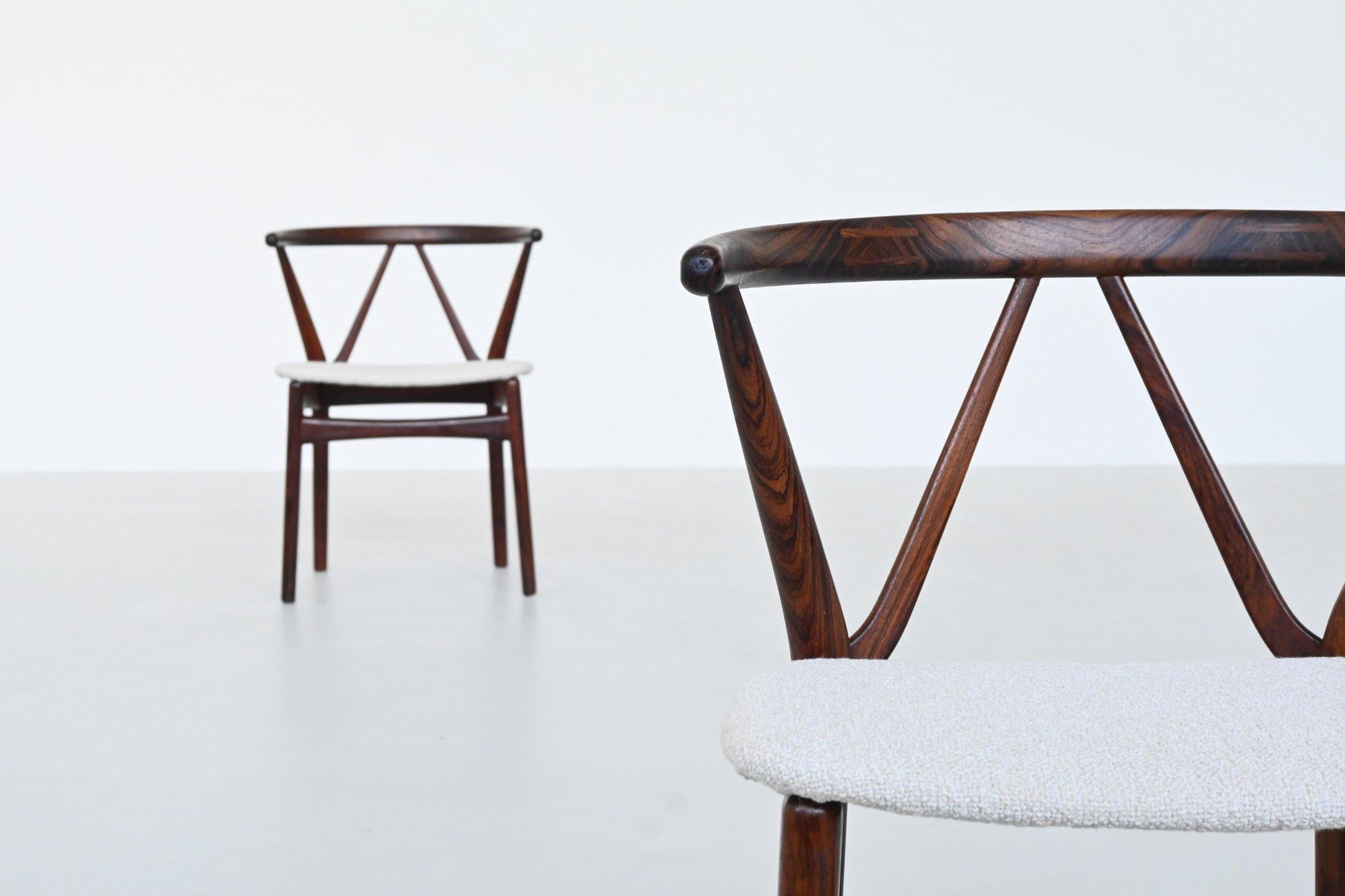 Henning Kjaernulf model #255 dining chairs in rosewood Bruno Hansen Denmark 1960 For Sale 4