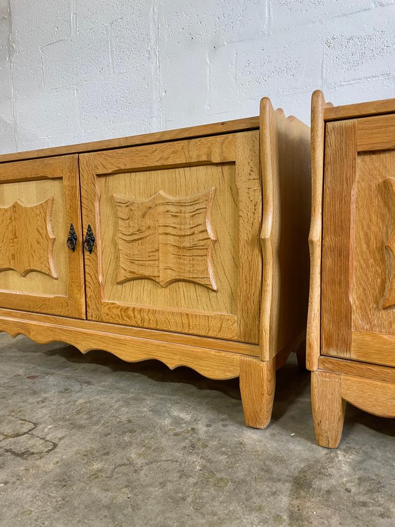 Scandinave moderne Tables d'appoint ou de chevet danoises brutalistes en Oak Kjaernulf en vente
