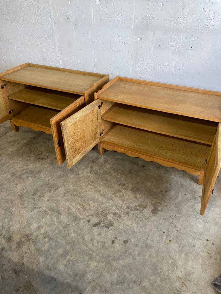Tables d'appoint ou de chevet danoises brutalistes en Oak Kjaernulf Bon état - En vente à Fort Lauderdale, FL