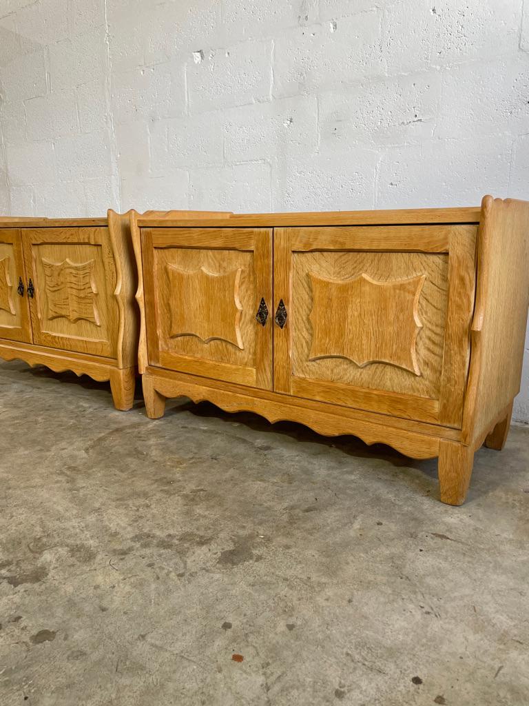 Tables d'appoint ou de chevet danoises brutalistes en Oak Kjaernulf en vente 2