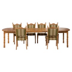 Henning Kjærnulf Mesa de comedor de roble y 6 sillas de comedor, Dinamarca, Circa 1960s