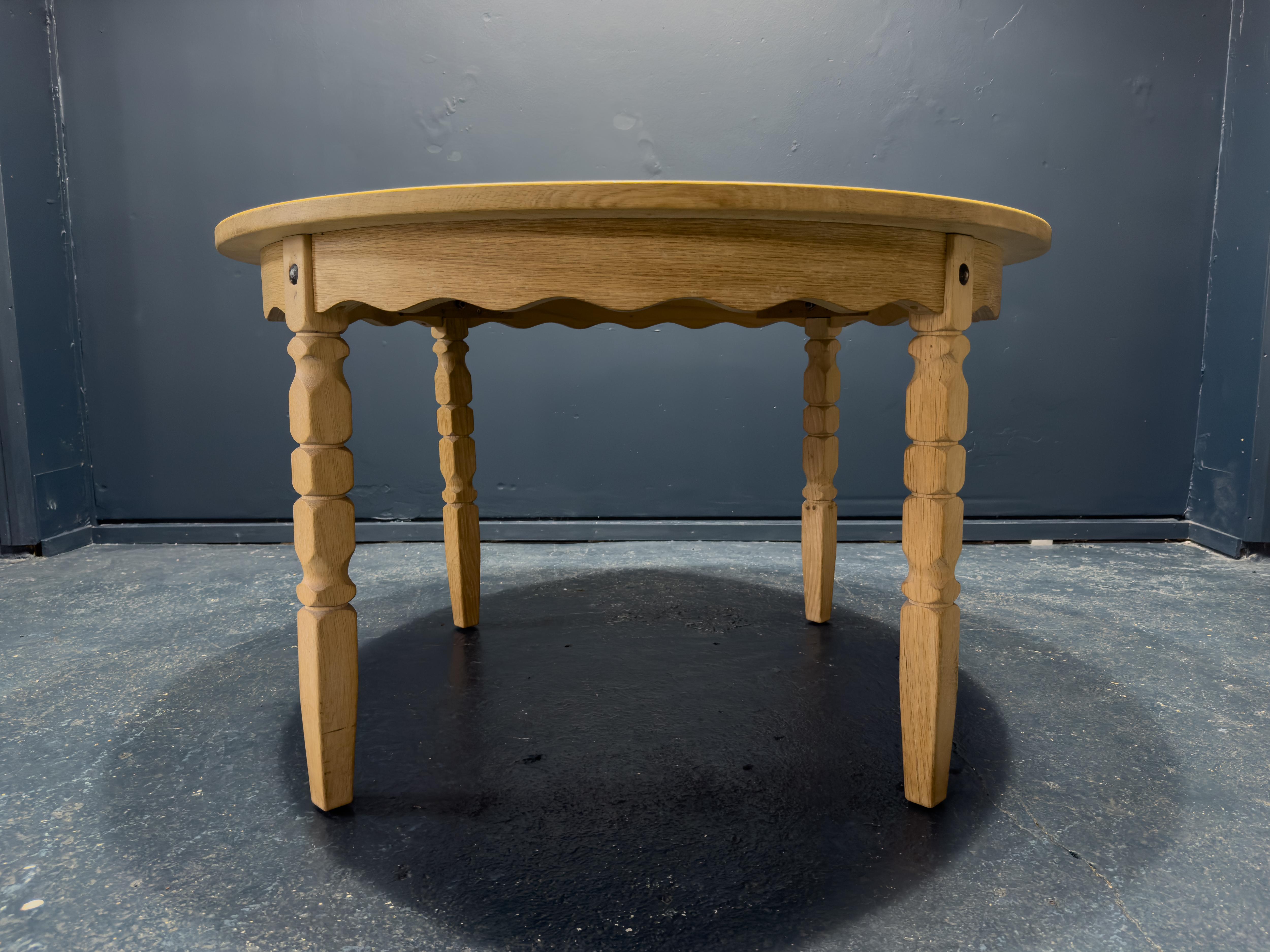 Mid-Century Modern Table de salle à manger Henning Kjaernulf en vente