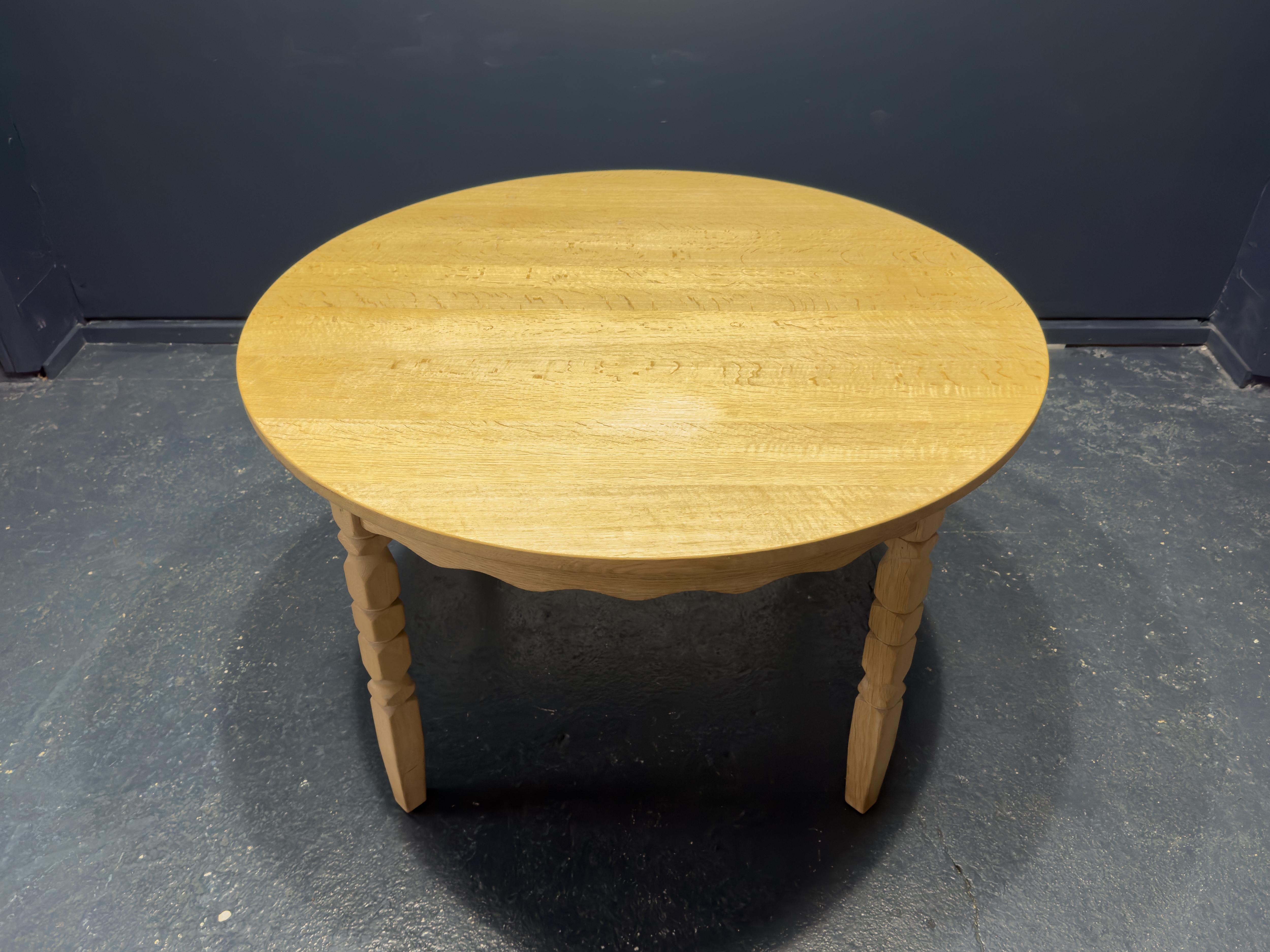 Milieu du XXe siècle Table de salle à manger Henning Kjaernulf en vente
