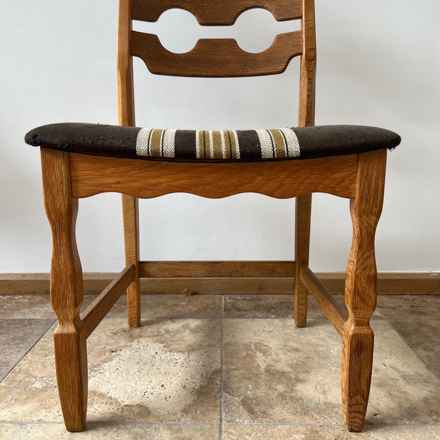 Oak dining chairs by Henning Kjaernulf.

We source many of these chairs for clients so it is best to get in contact with what volume you are looking for and we can propose what we have in stock or coming in to stock. Most sets get pre-sold so we