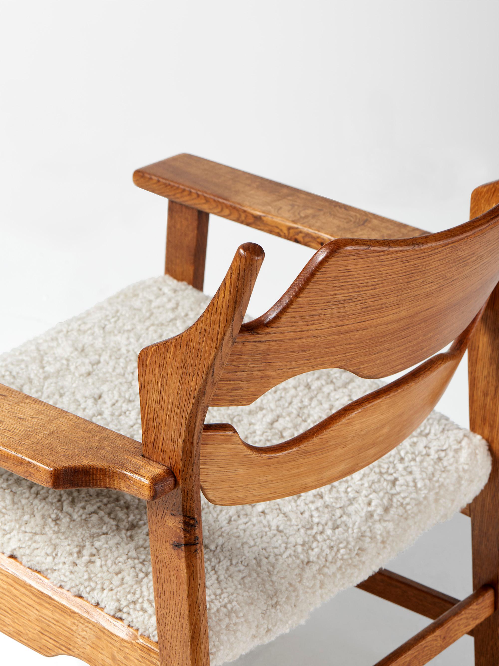 Scandinavo moderno Sedie a lama di rasoio in Oak Oak di Henning Kjaernulf, anni '60 in vendita