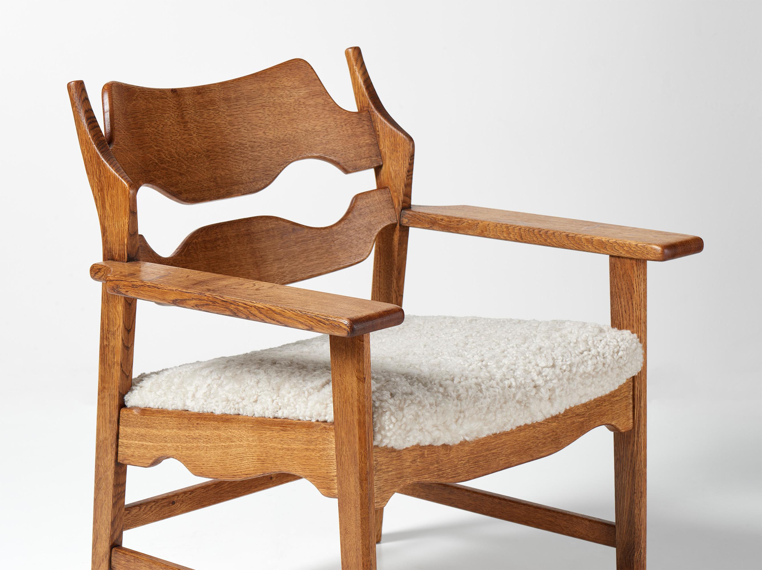 Sedie a lama di rasoio in Oak Oak di Henning Kjaernulf, anni '60 In condizioni buone in vendita a London, England