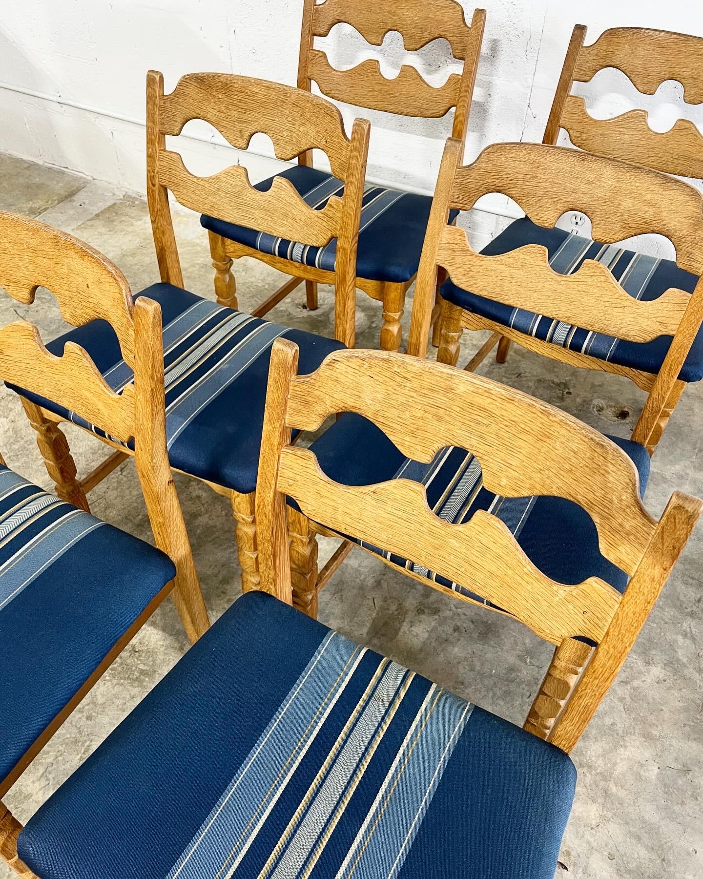 Henning Kjaernulf Set of 6 Danish Rustic Brutalist Scandinavian Dining Chairs. Oak frames. Known as Razorblades or Razorbacks chairs. Original blue fabric. Imported from Denmark