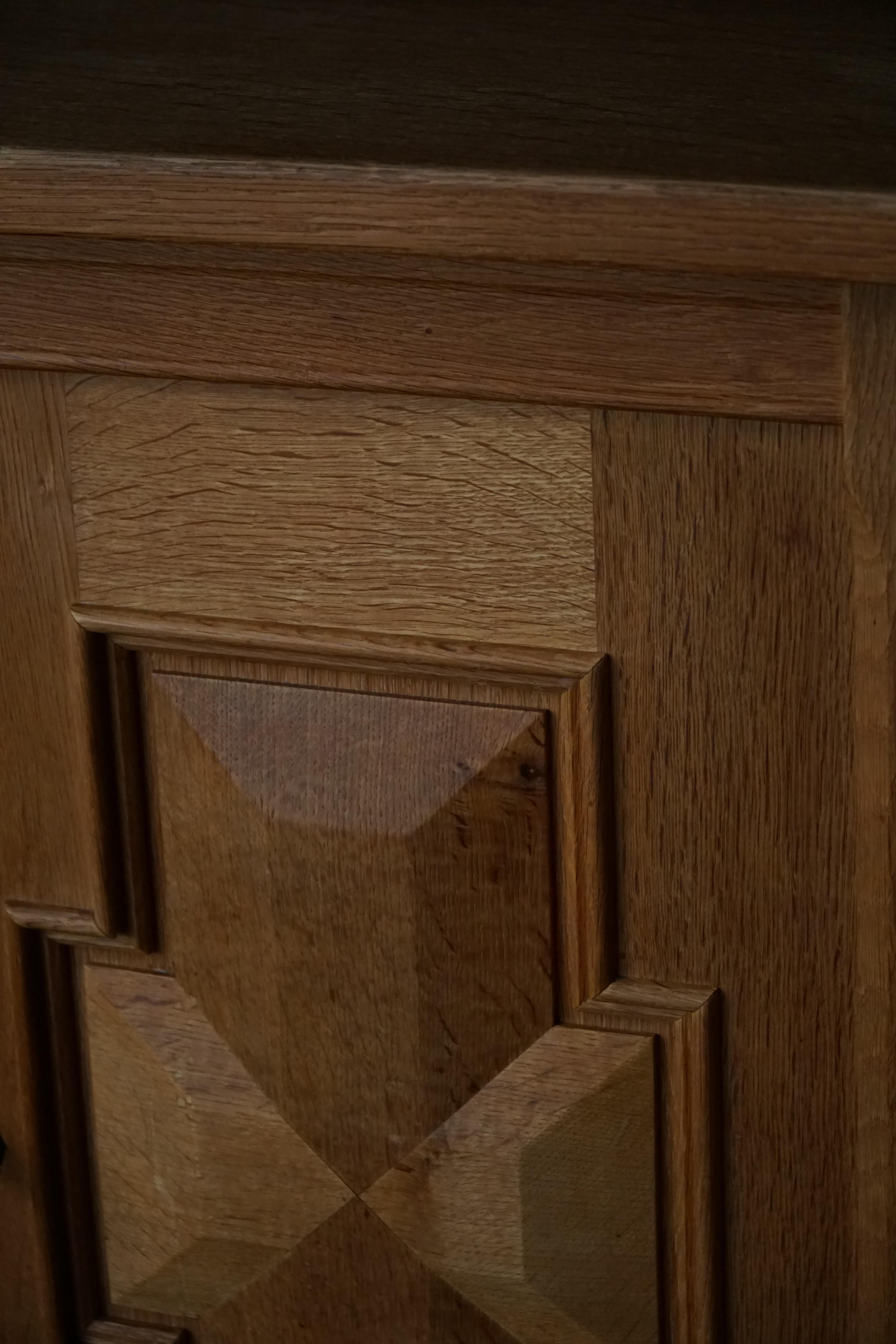 Henning Kjærnulf, Credenza in Oak, metà secolo danese, Nyrup Møbelfabrik, 1960s in vendita 7