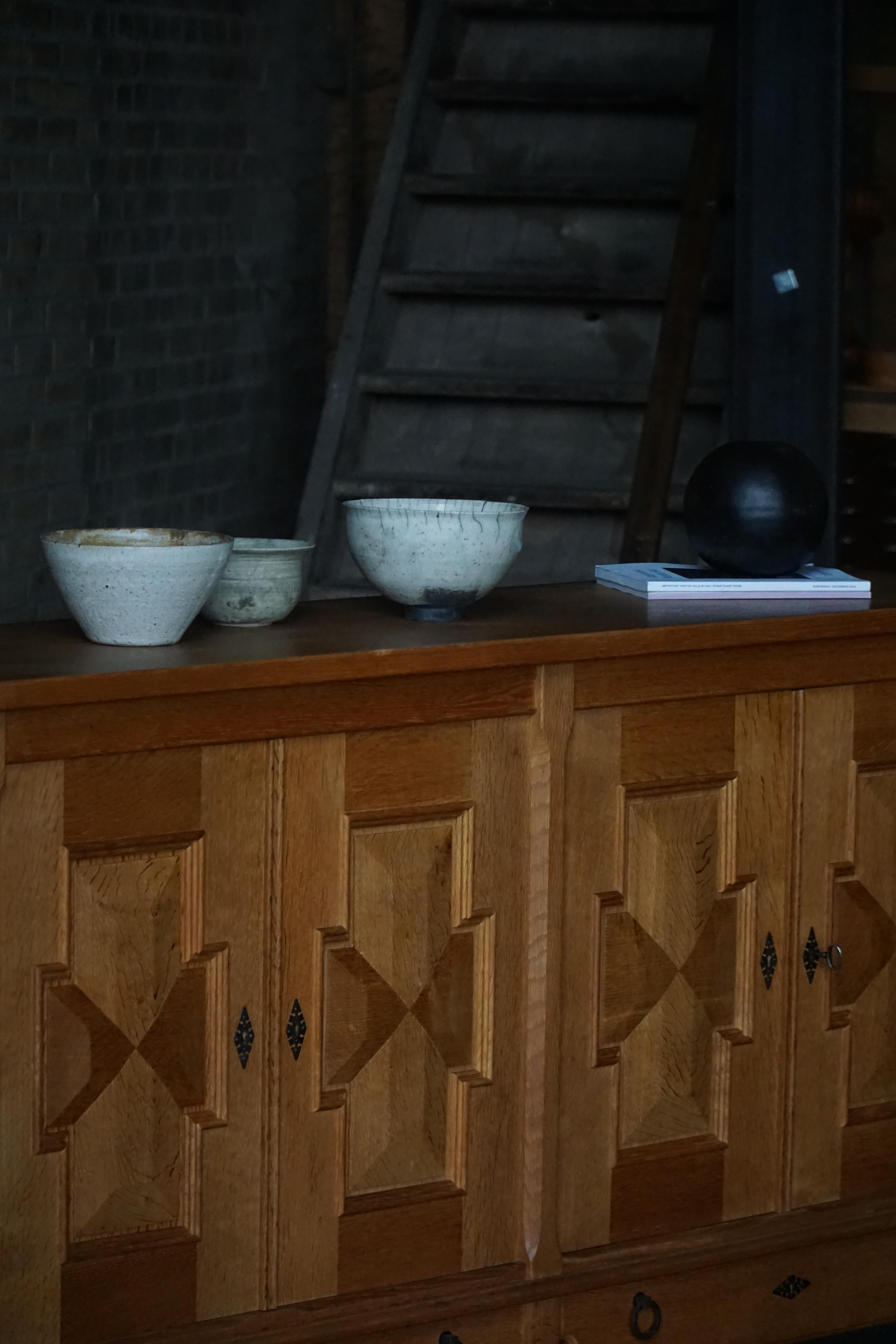 Henning Kjærnulf, Credenza in Oak, metà secolo danese, Nyrup Møbelfabrik, 1960s in vendita 10