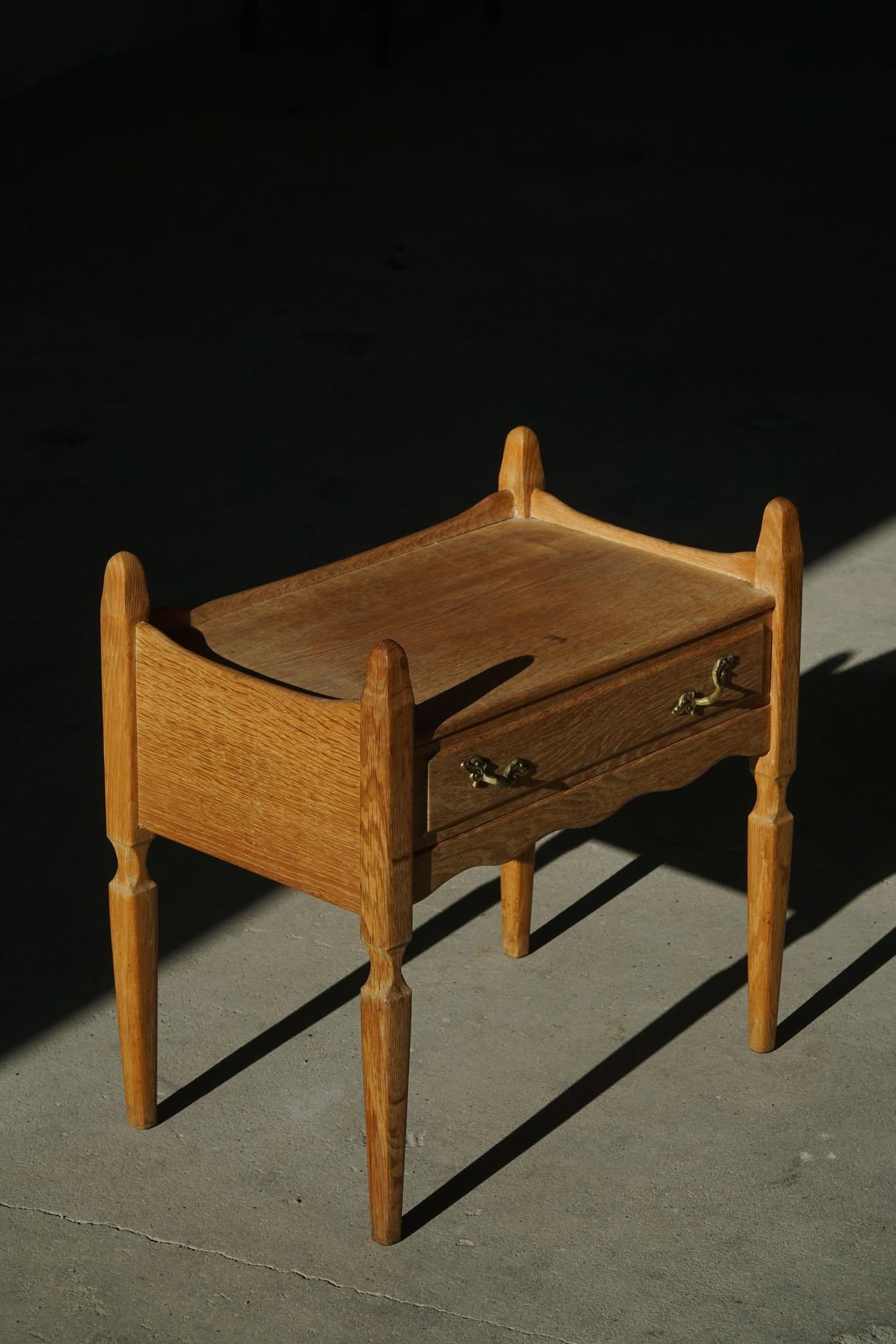 Henning Kjærnulf, Pair of Night Stands in Oak, Danish Modern, 
