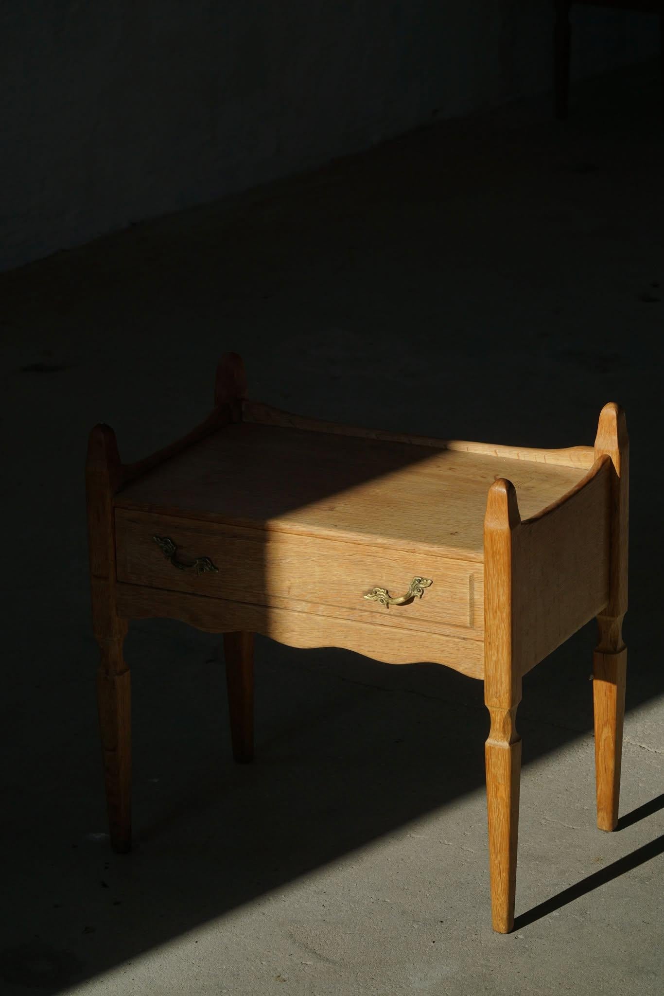 Henning Kjærnulf, Pair of Night Stands in Oak, Danish Modern, 