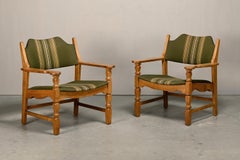 Paire de fauteuils « Razorblade » de Henning Kjærnulf, en chêne et tissu, Danemark, années 1960