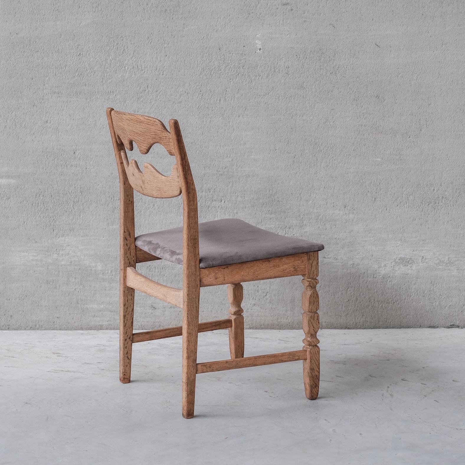 Henning Kjaernulf Razor Midcentury Danish Oak Dining Chairs '4-5' In Good Condition In London, GB
