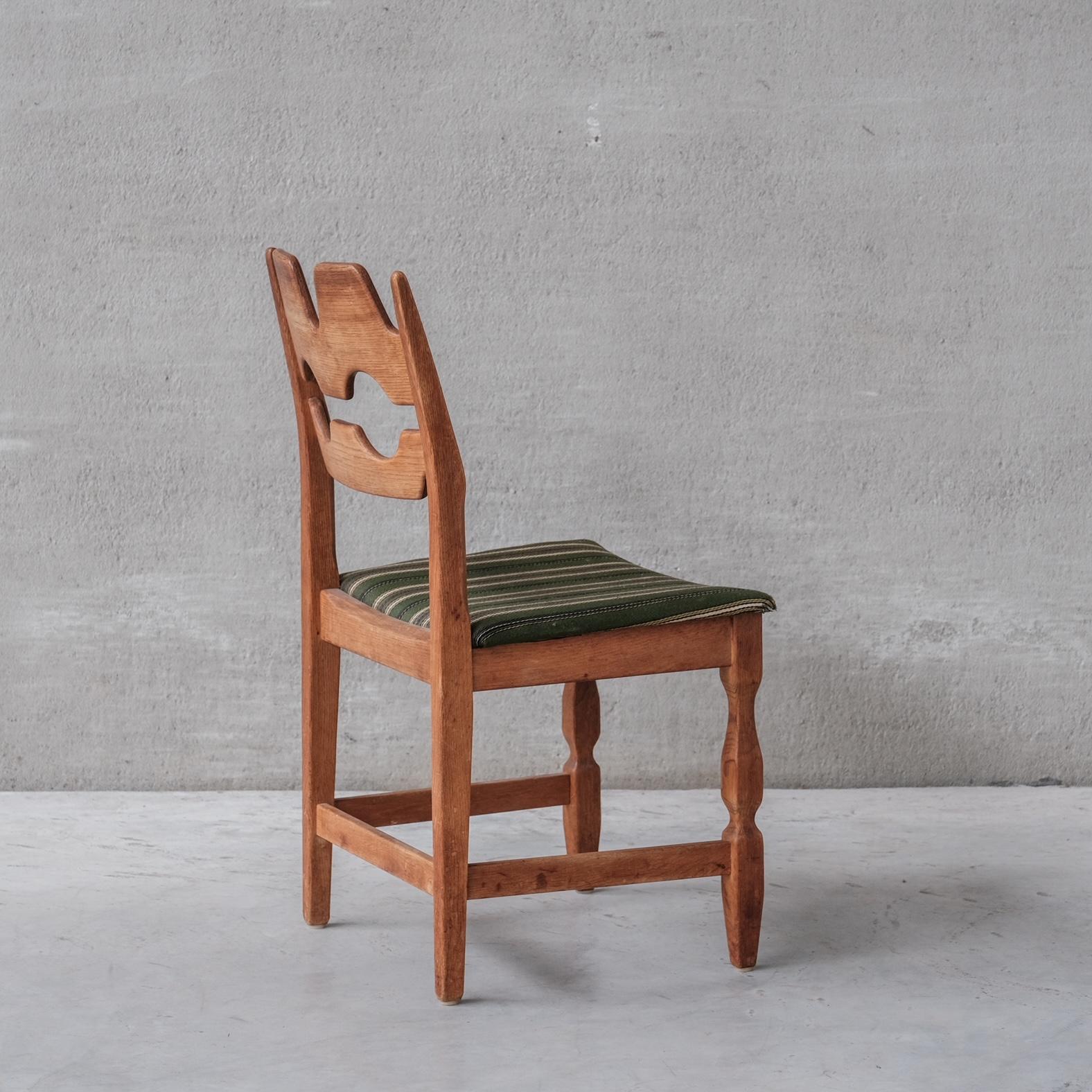 Henning Kjaernulf Razor Midcentury Danish Oak Dining Chairs '4' In Good Condition In London, GB