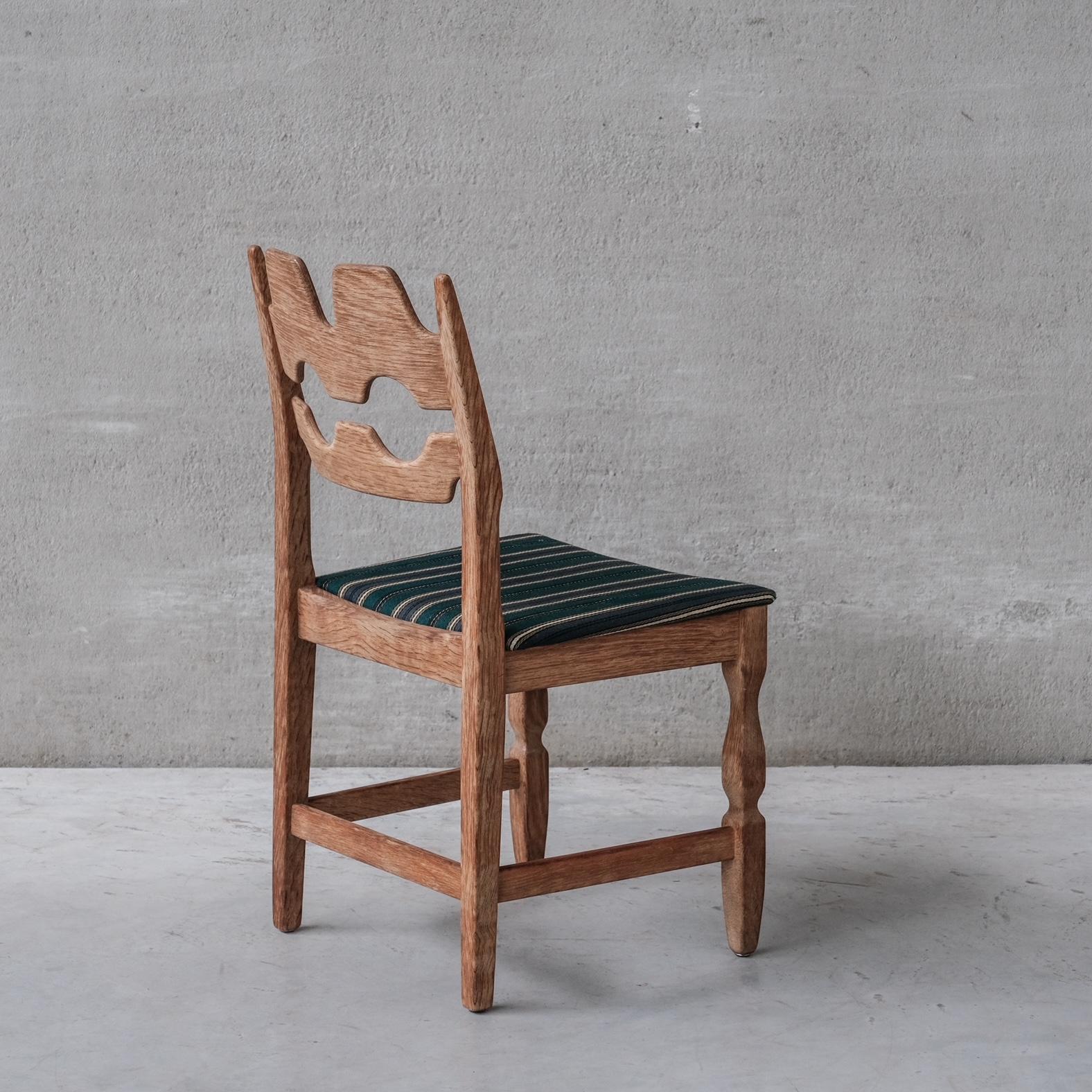 Henning Kjaernulf Razor Midcentury Danish Oak Dining Chairs '6' In Good Condition In London, GB