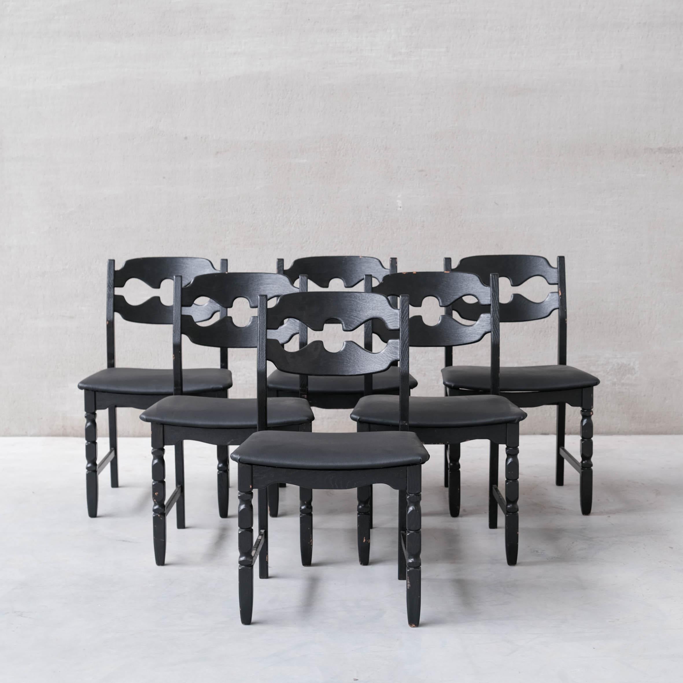 Henning Kjaernulf « Ratzor » chaises de salle à manger danoises du milieu du siècle en chêne en vente 6