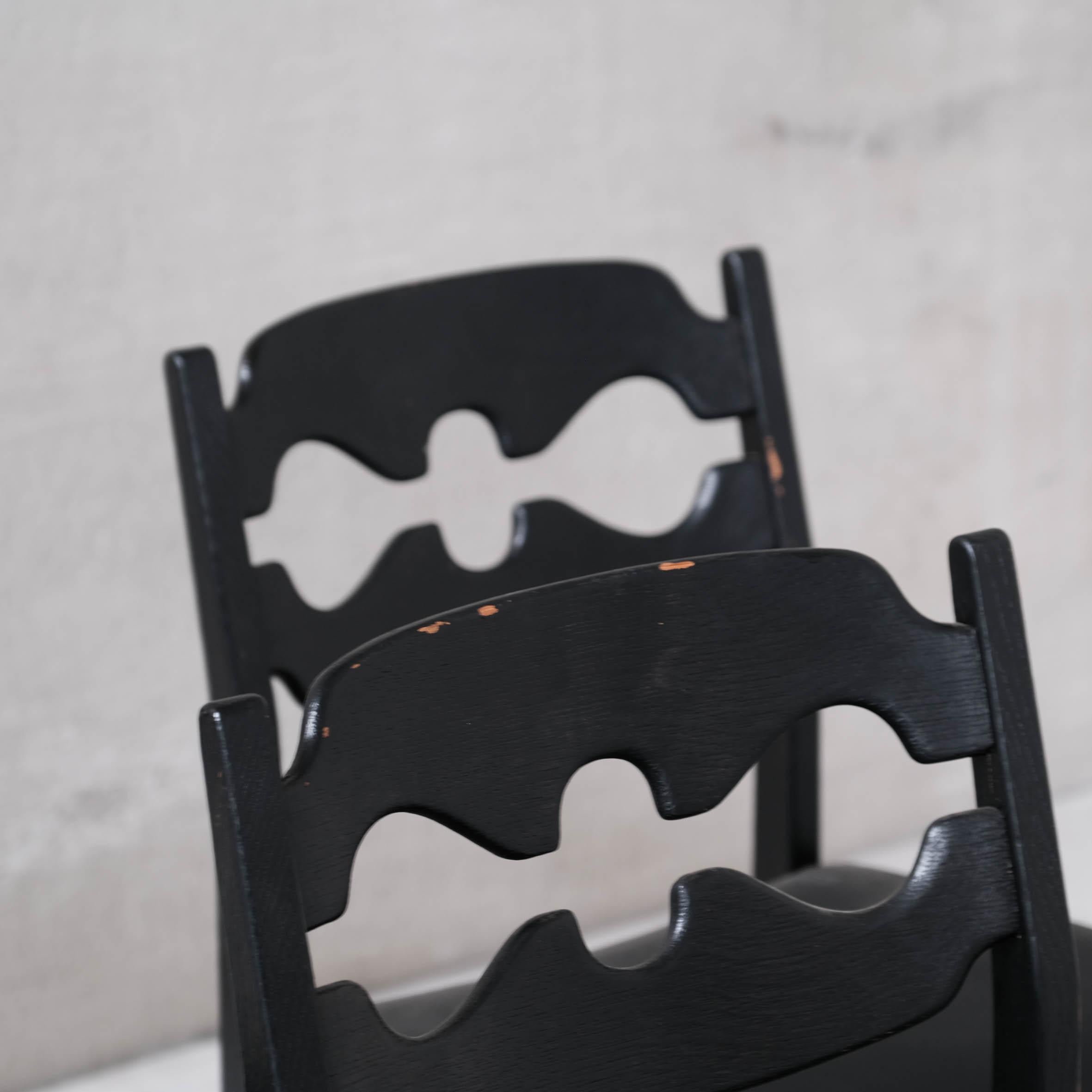 Henning Kjaernulf « Ratzor » chaises de salle à manger danoises du milieu du siècle en chêne en vente 8