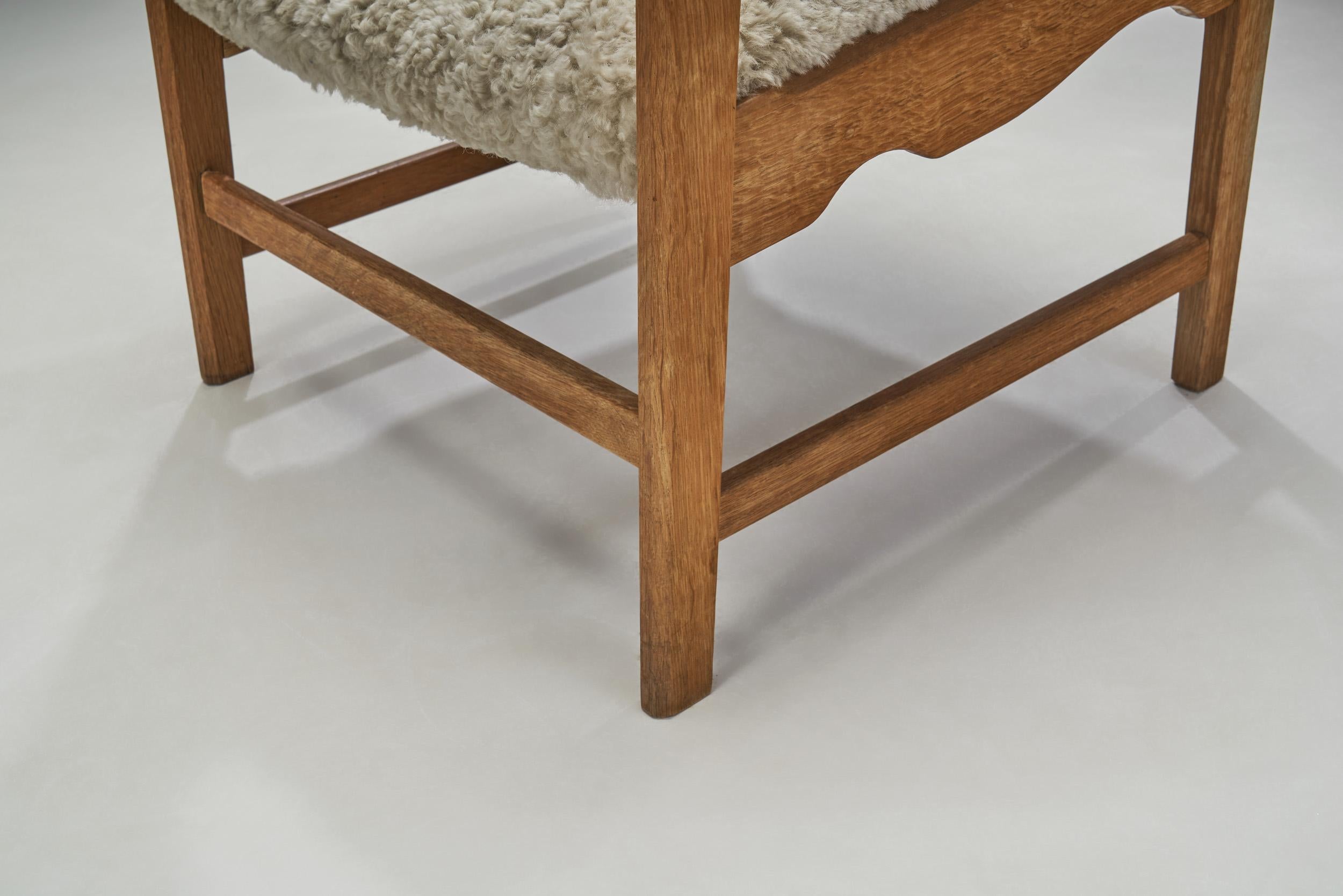 Henning Kjaernulf “Razorblade” Armchair with Sheepskin Seat, Denmark 1960s 6