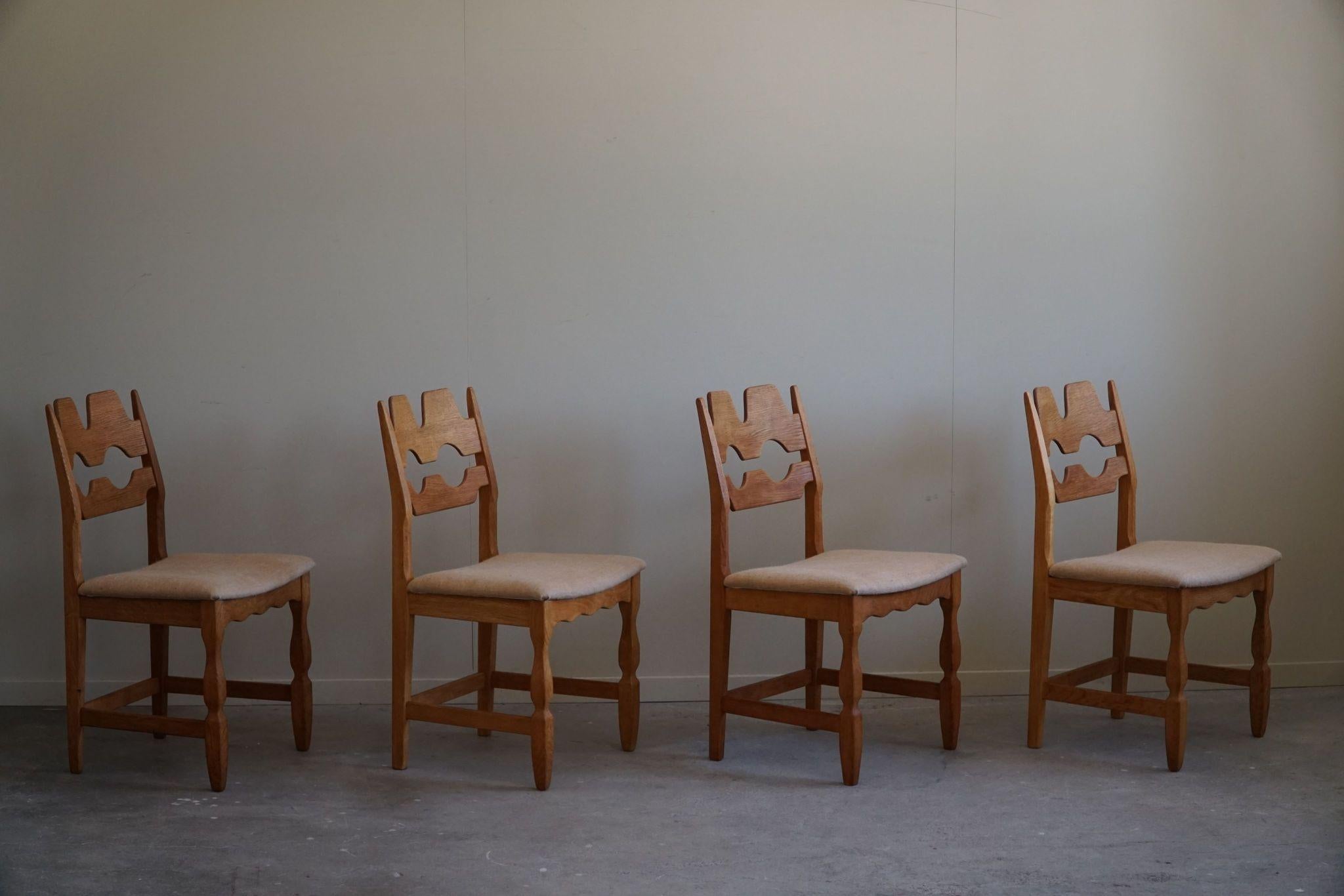 Henning Kjærnulf, Razorblade, Set of 8 Chairs, Oak & Hessian, Mid Century, 1960s 10