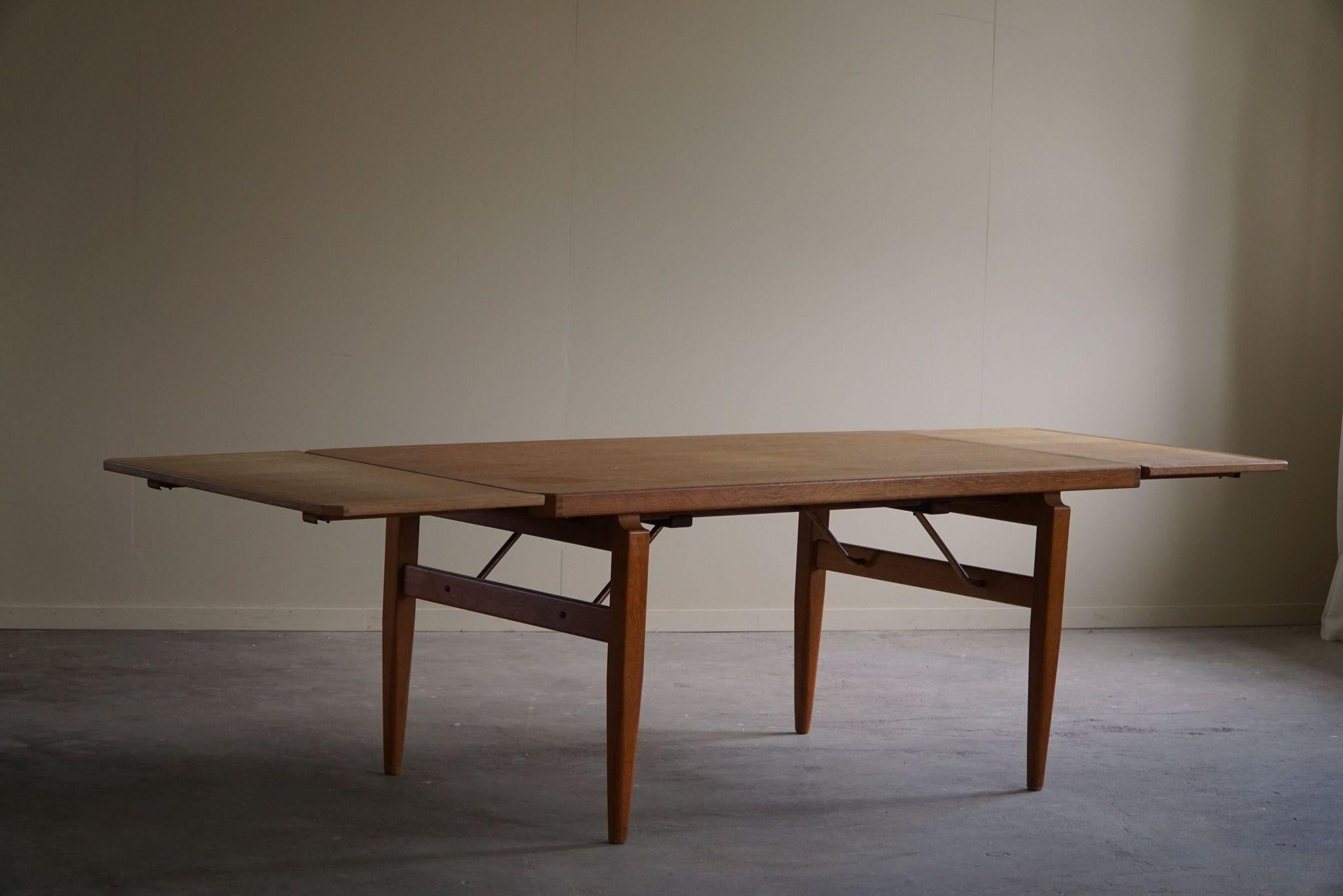 Mid-Century Modern Henning Kjærnulf, Rectangular Dining Table in Oak, Danish Mid Century, 1960s