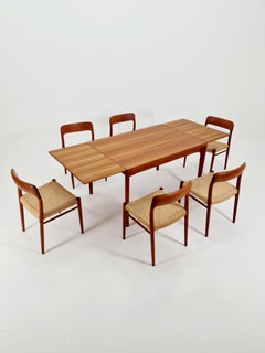Henning Kjaernulf rectangular teak table with two extension leaves, Denmark 1960