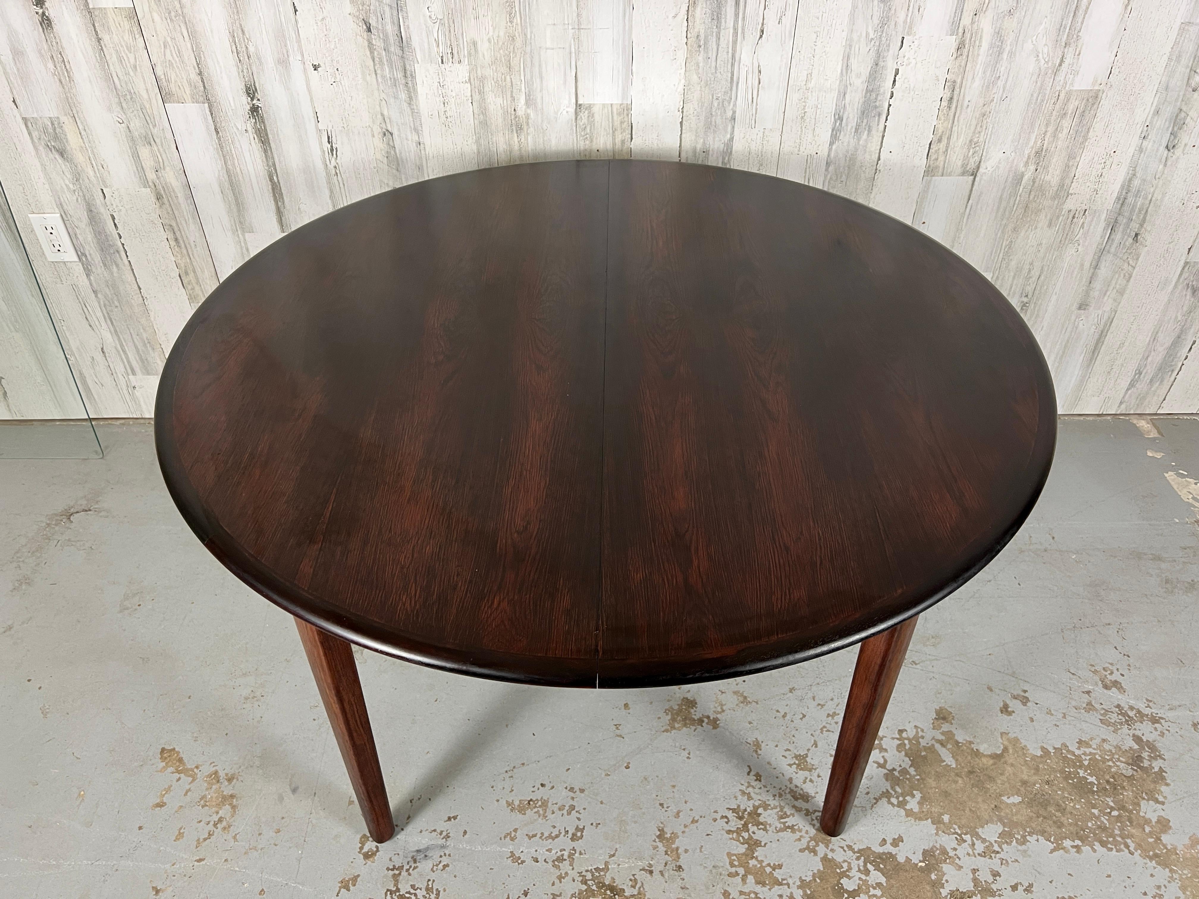 Scandinavian Modern  Henning Kjærnulf Round Rosewood Dining Table Model 62 for Sorø Stolefabrik For Sale