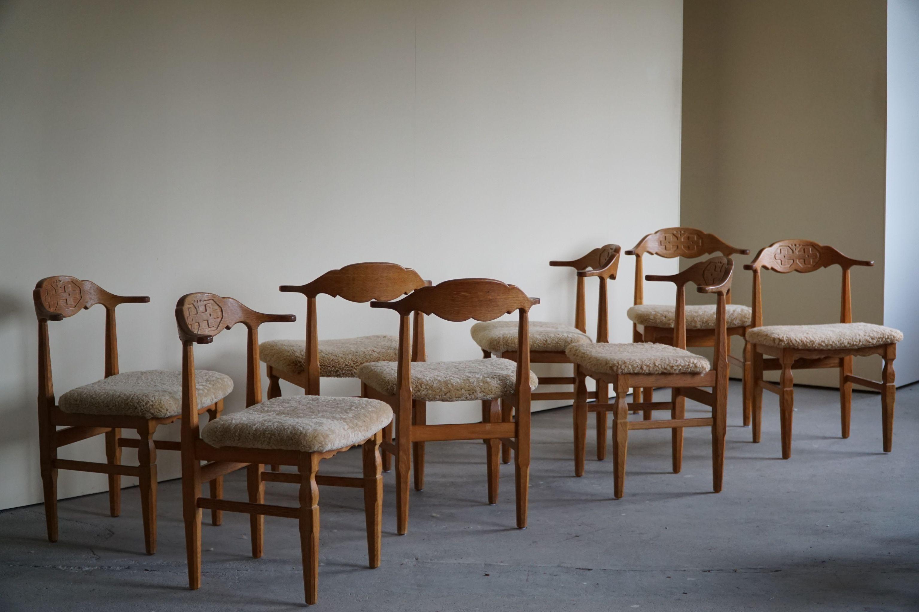 Henning Kjærnulf, Set of 10 Dining Chairs, Reupholstered in Lambswool, 1960s 8