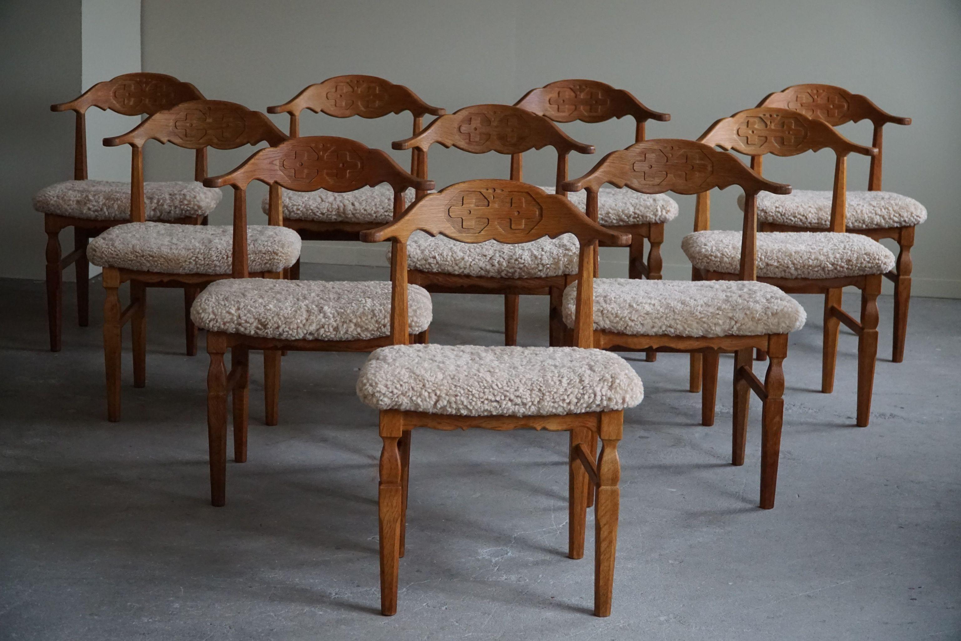 Henning Kjærnulf, Set of 10 Dining Chairs, Reupholstered in Lambswool, 1960s 8