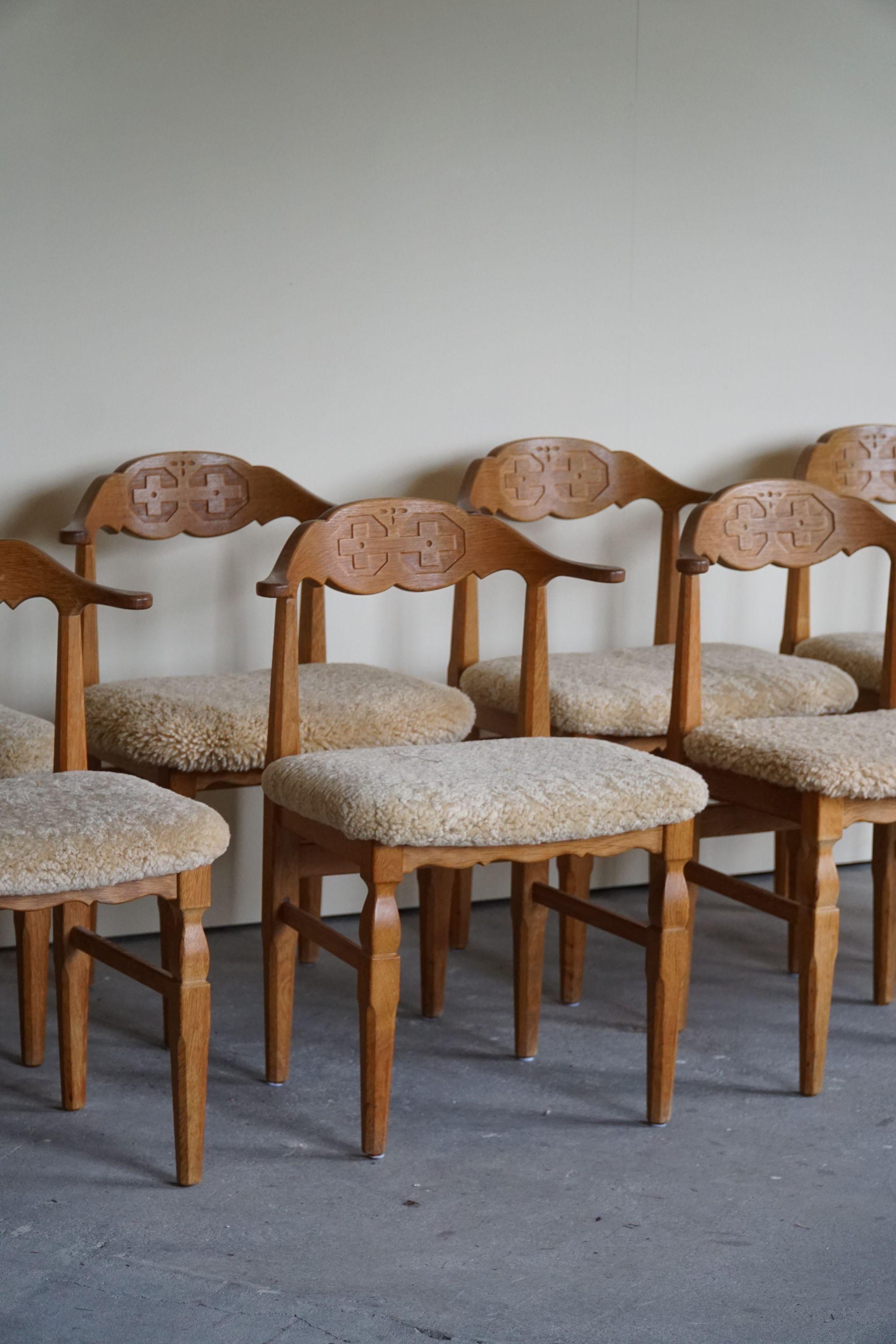 Henning Kjærnulf, Set of 10 Dining Chairs, Reupholstered in Lambswool, 1960s 9