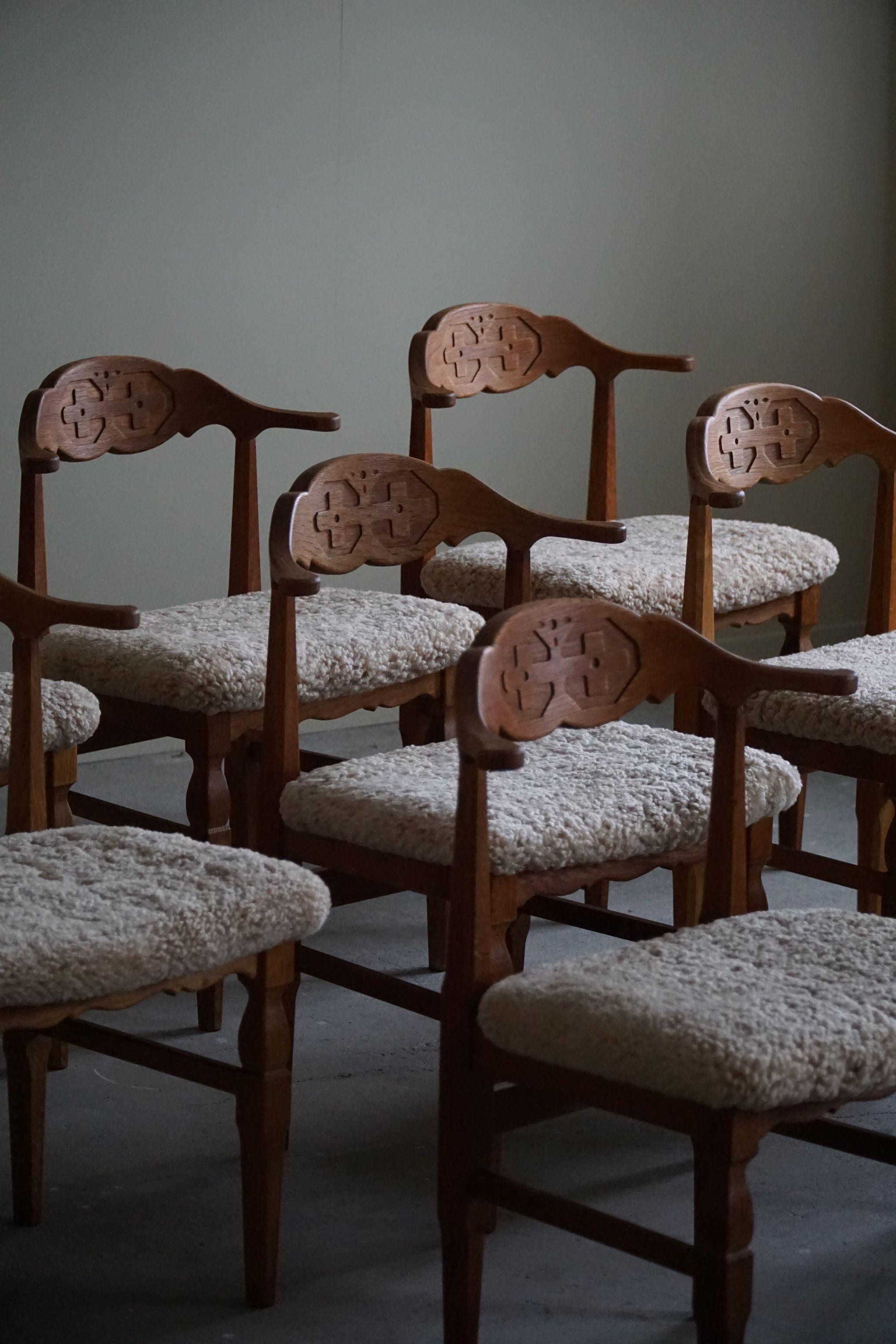 Baroque Henning Kjærnulf, Set of 10 Dining Chairs, Reupholstered in Lambswool, 1960s