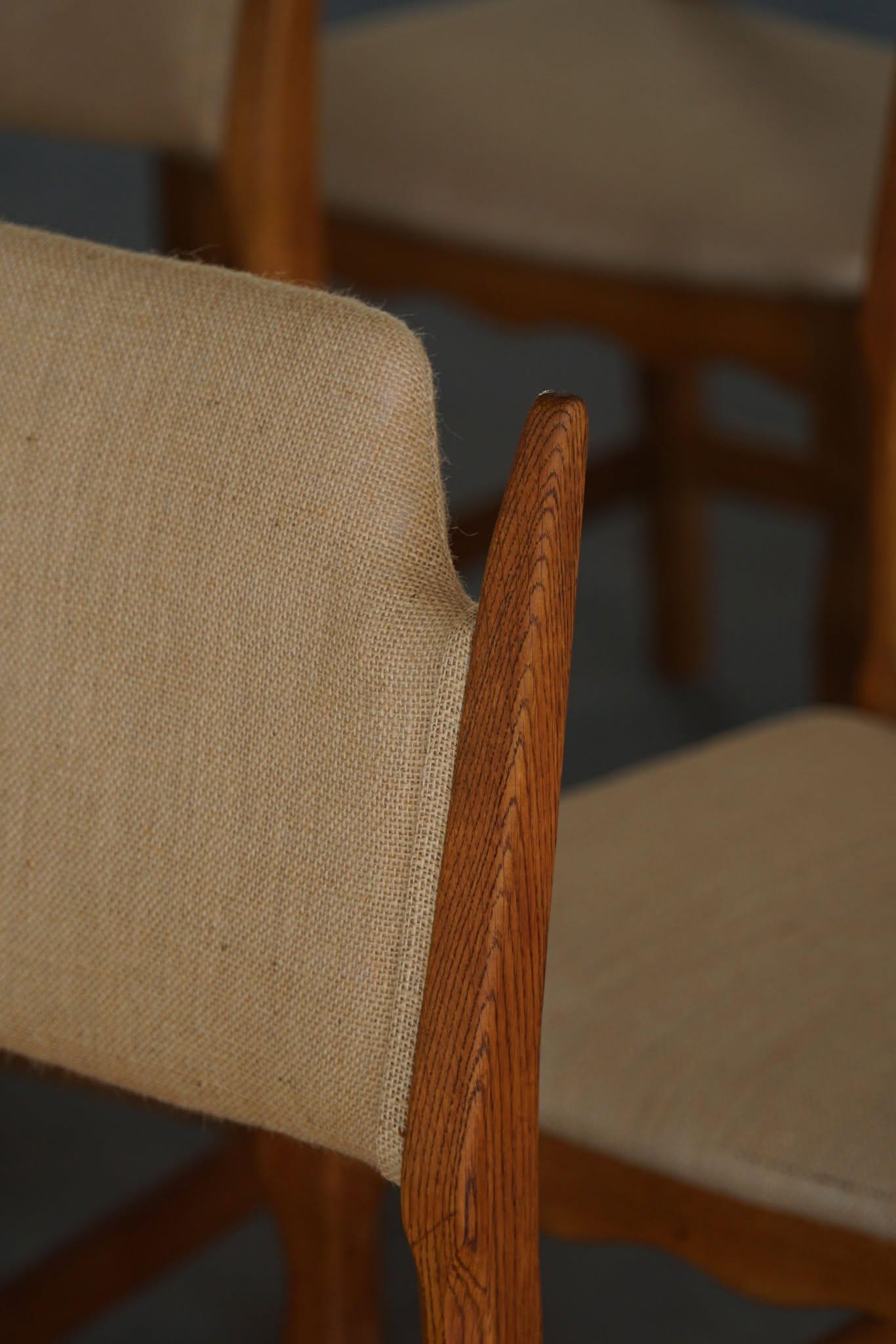 Henning Kjærnulf, Satz von 12 Stühlen, Eiche & Hessisch, Mid Century Modern, 1960er Jahre im Angebot 3