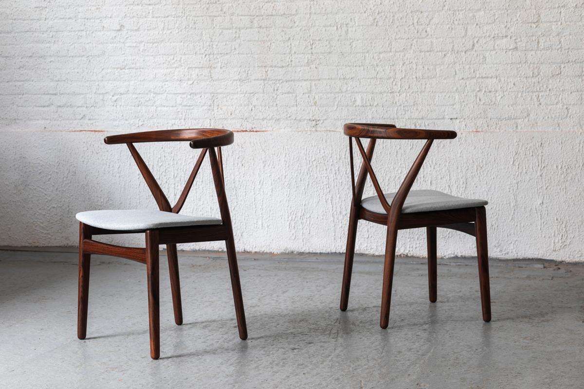 Danois Henning Kjaernulf, ensemble de 4 chaises de salle à manger 'Model 225' pour Bruno Hansen, années 1960 en vente