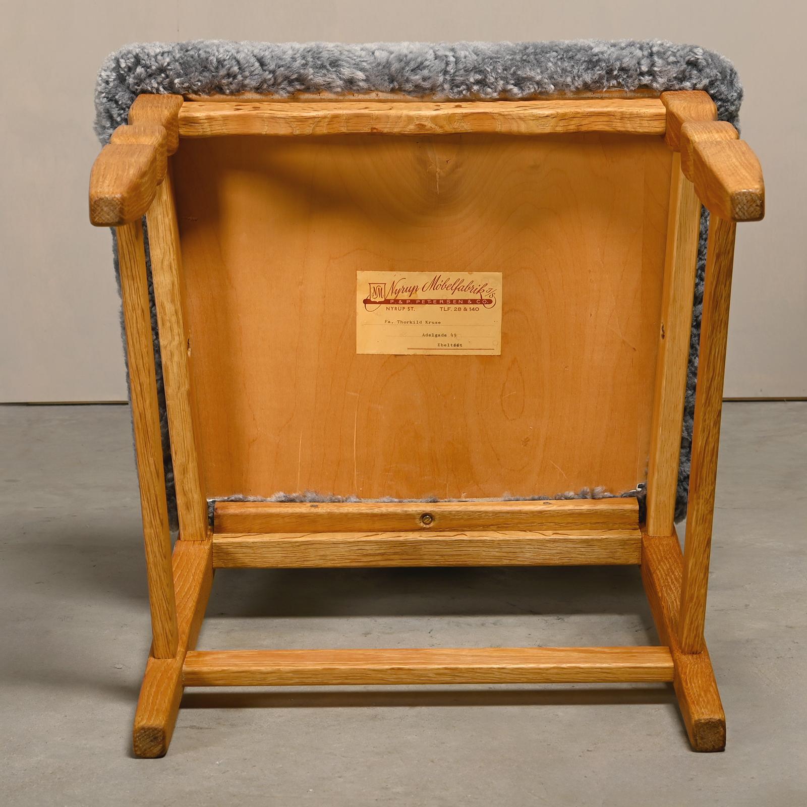 Henning Kjærnulf Satz von 6 Razorblade Esszimmerstühlen in Lambswool und OAK, 1960er Jahre im Angebot 10