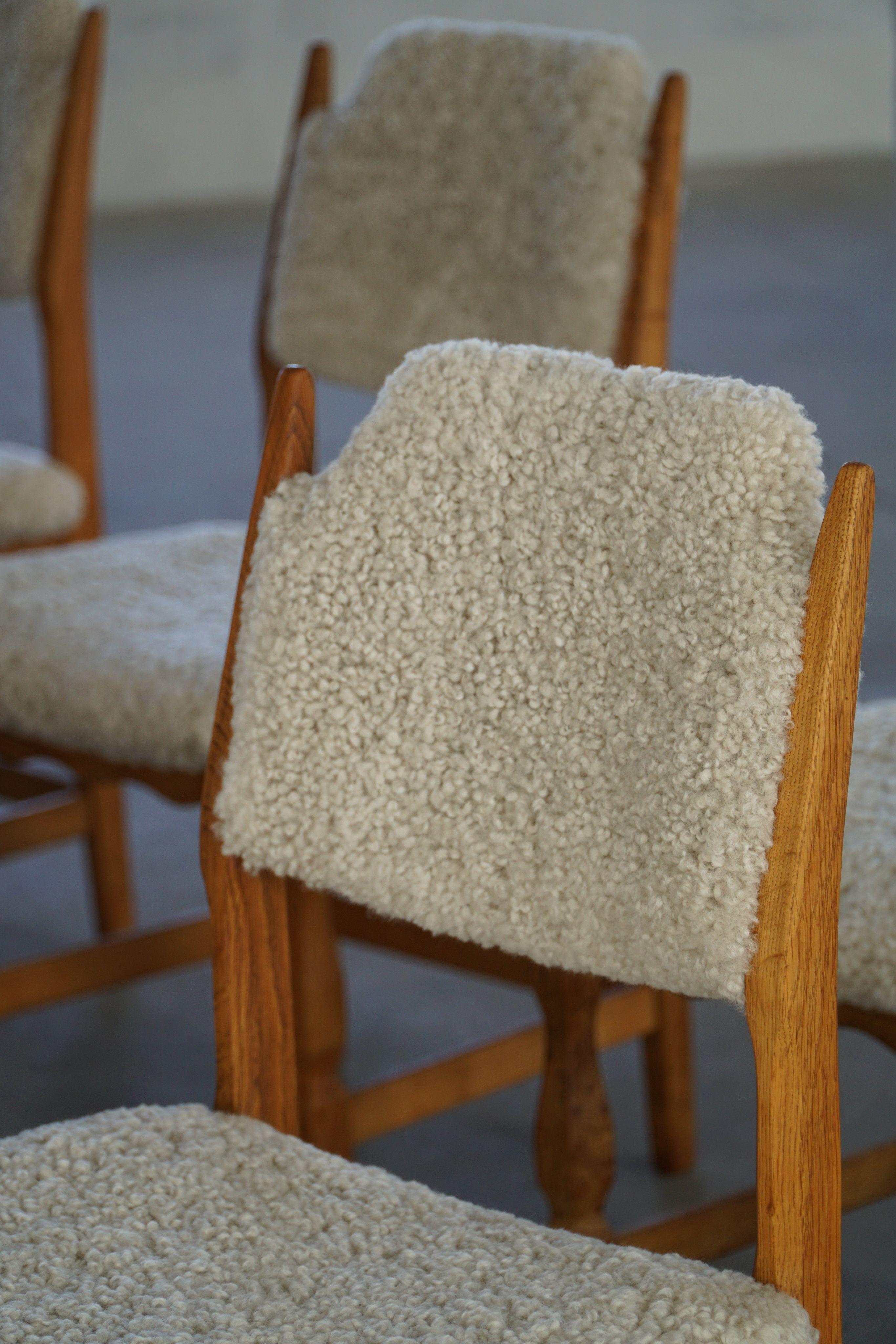Henning Kjærnulf, Set of 8 Chairs, Oak & Lambswool, Mid Century Modern, 1960s For Sale 6