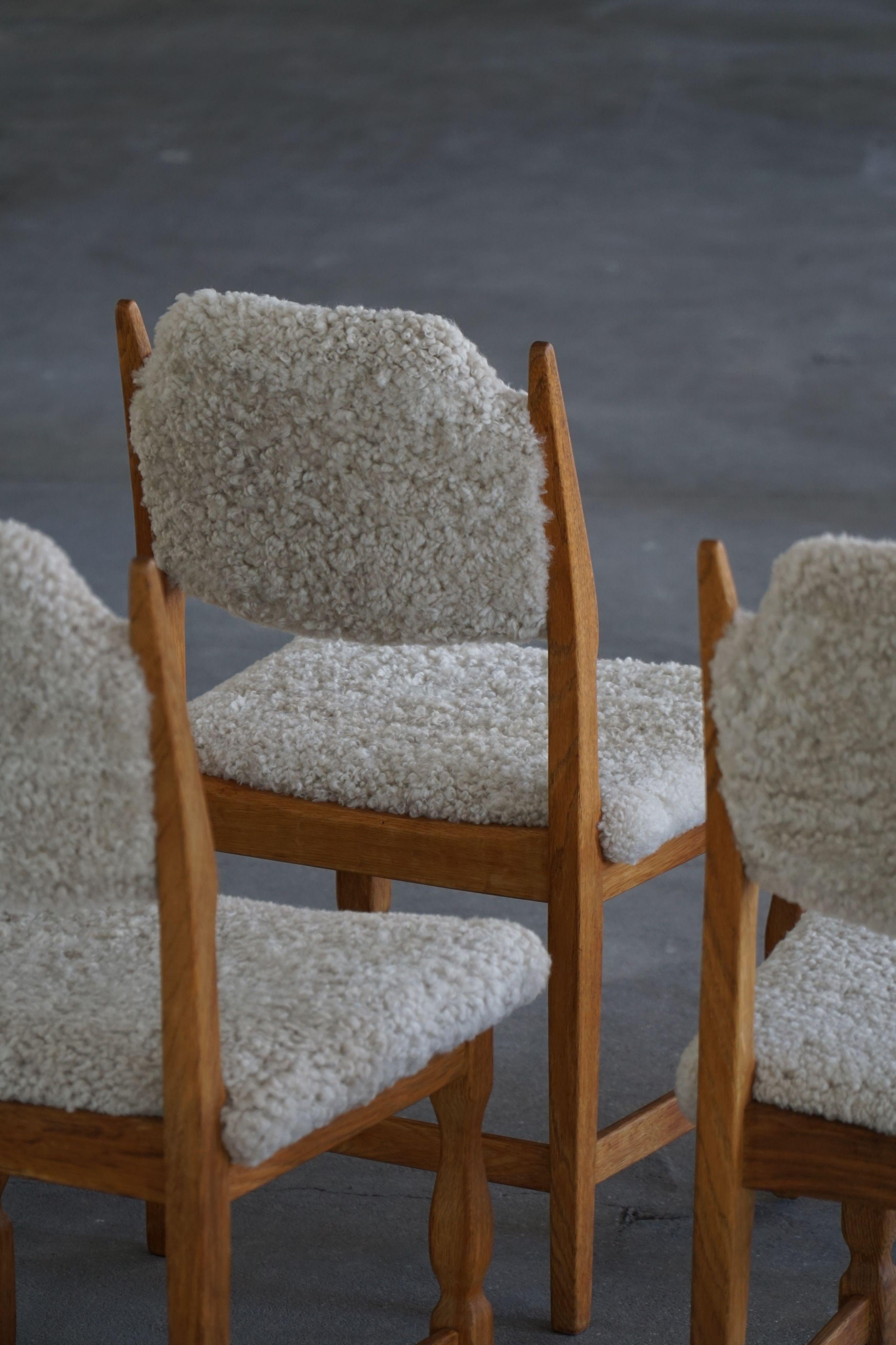 Henning Kjærnulf, Set of 8 Chairs, Oak & Lambswool, Mid Century Modern, 1960s For Sale 12