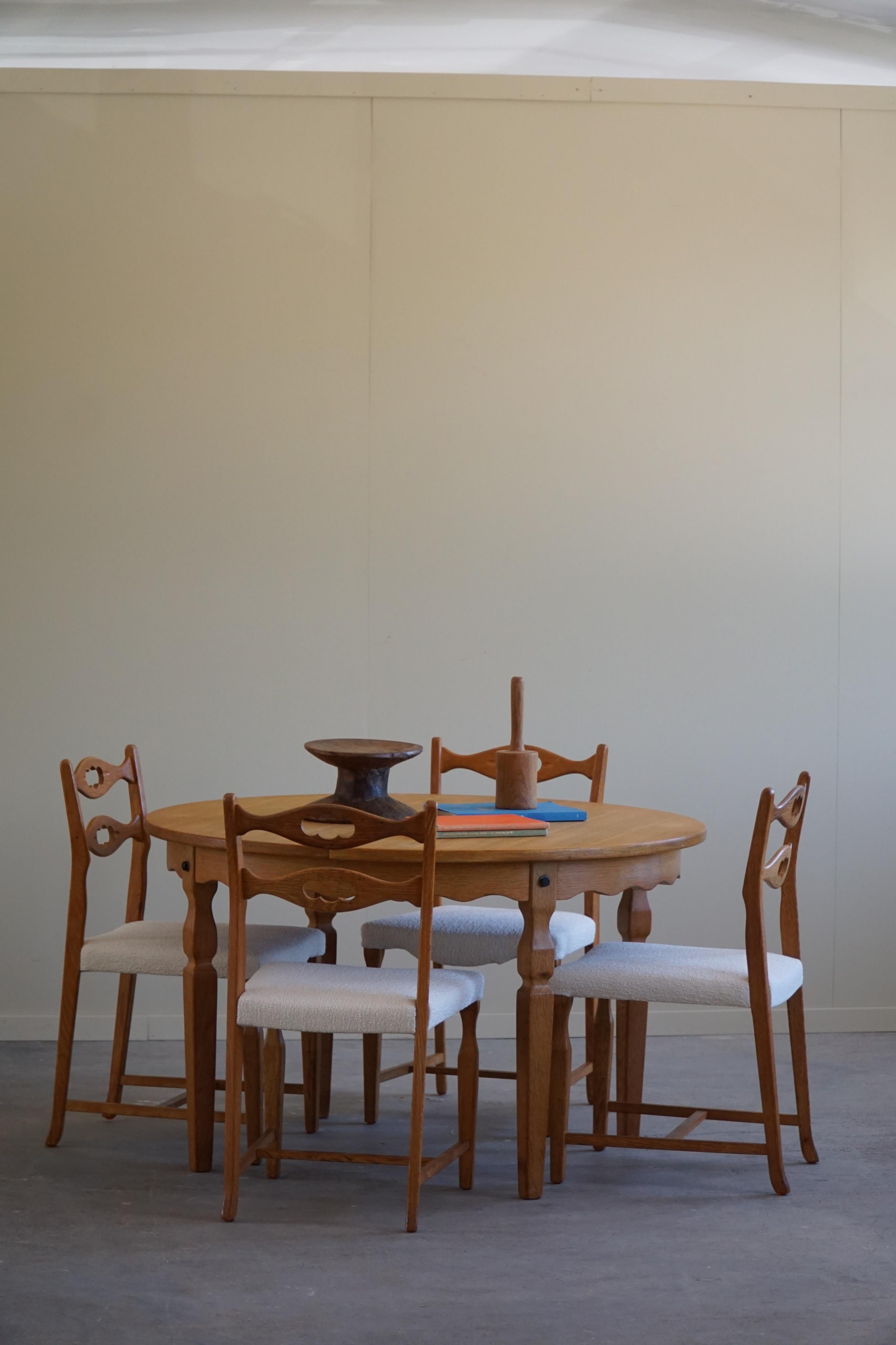 Henning Kjærnulf, Set of 8 Dining Chairs in Oak & Bouclé, Danish Modern, 1960s 1