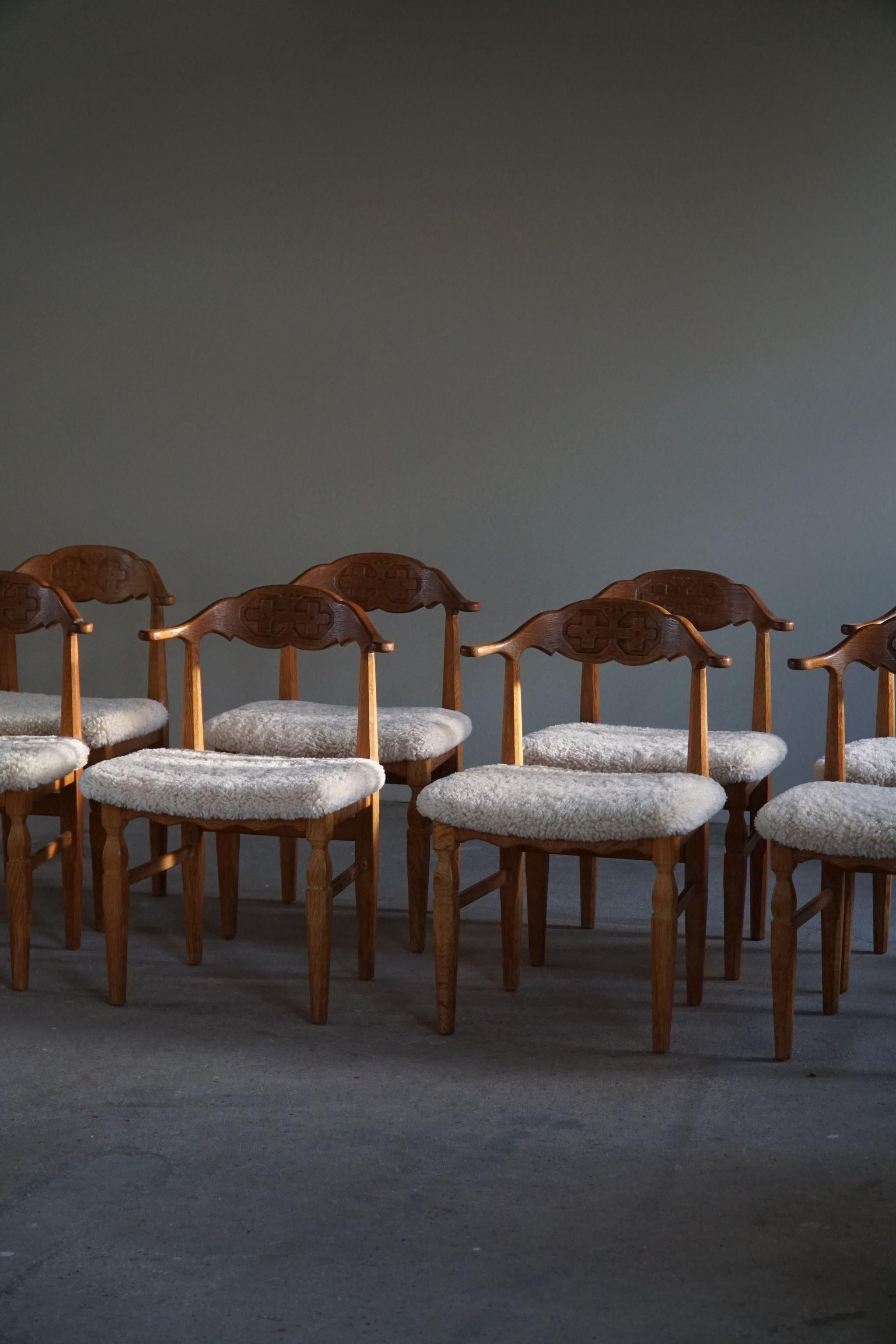 Henning Kjærnulf, Set of 8 Dining Chairs, Reupholstered in Lambswool, 1960s 5
