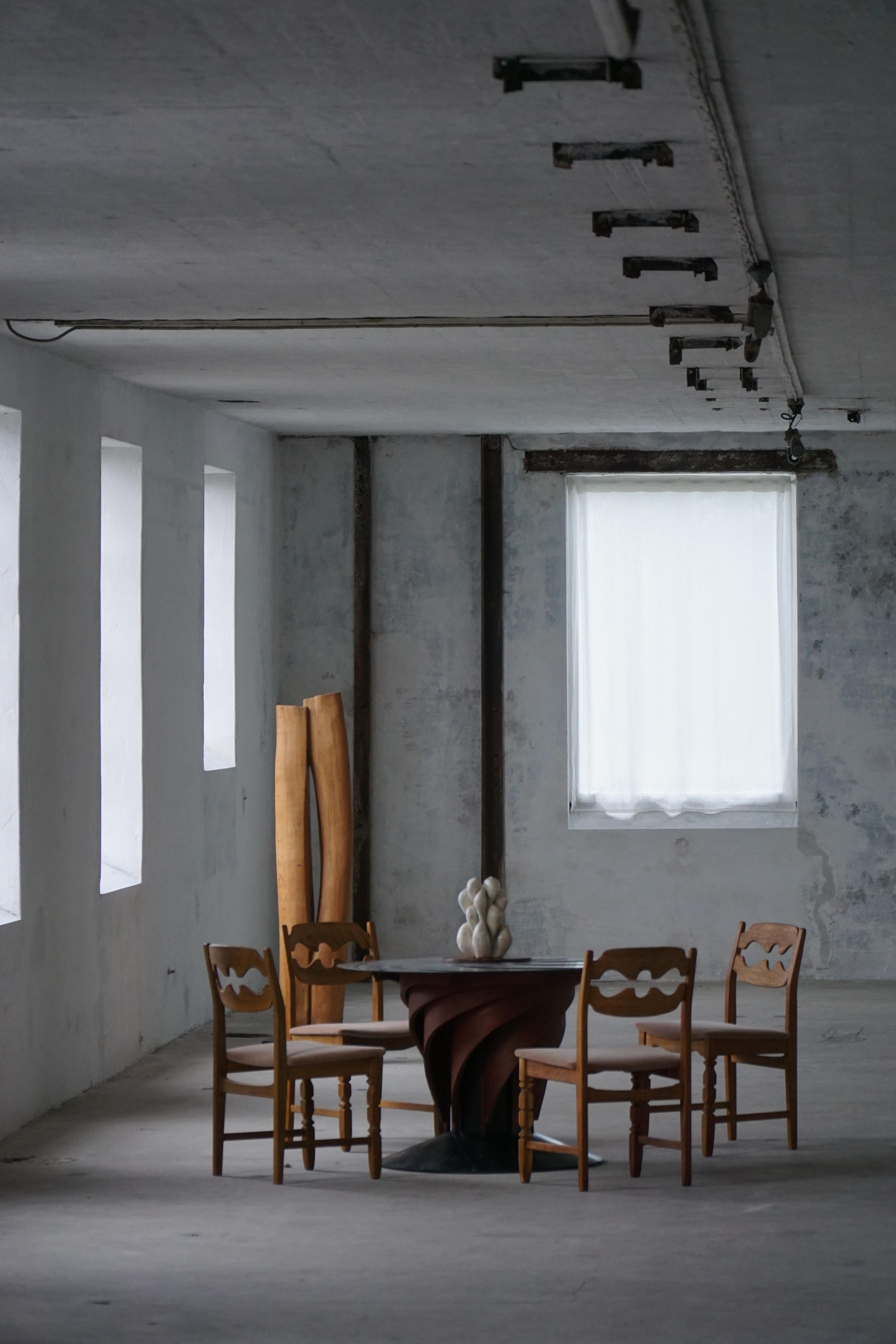 Henning Kjærnulf, Set of 8 “Razorblade” Dining Chairs in Oak and Mohair, 1960s For Sale 10