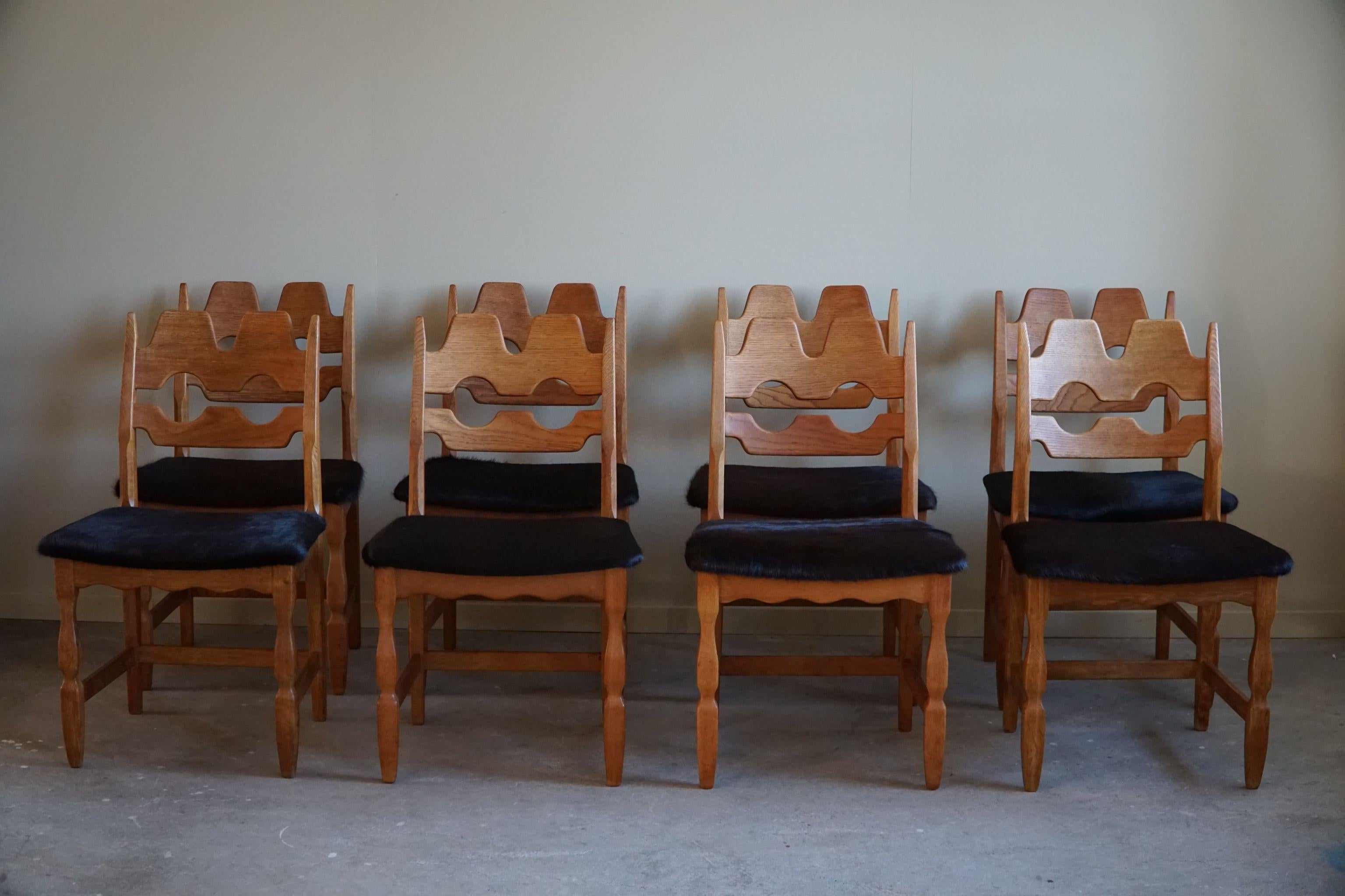 Cuir de vache Henning Kjærnulf, ensemble de 8 chaises de salle à manger 
