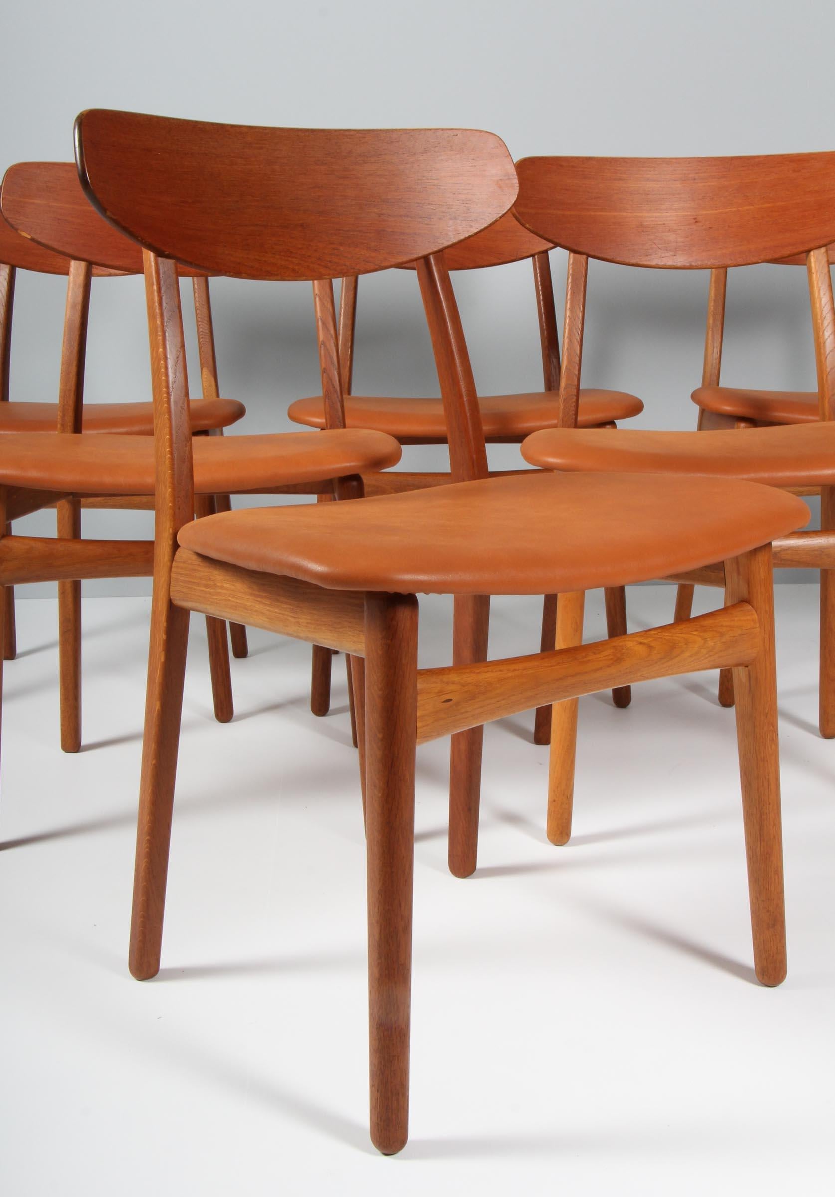 Henning Kjærnulf Six Dining Chairs In Good Condition In Esbjerg, DK