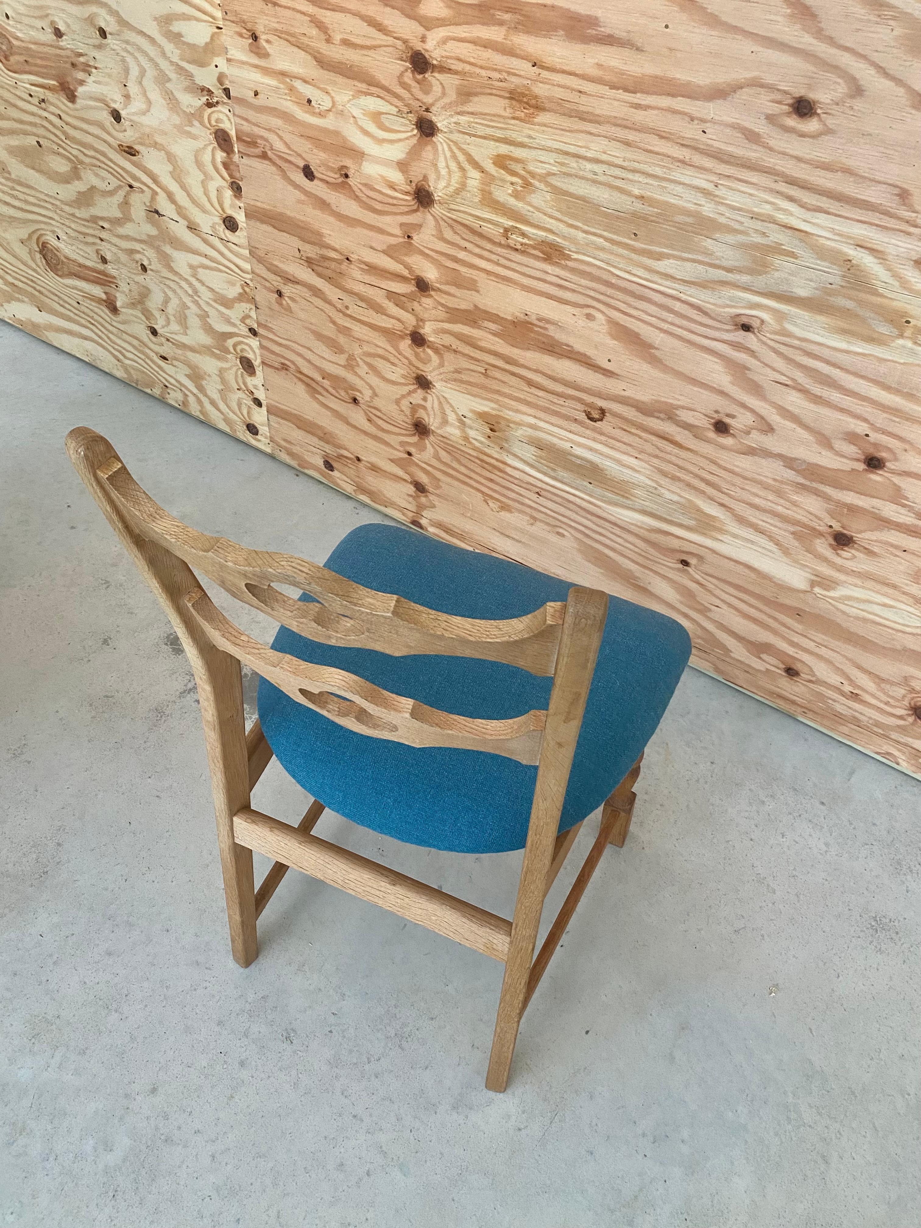 Henning Kjaernulf-Style Oak Dining Chairs, Set of 6 For Sale 10